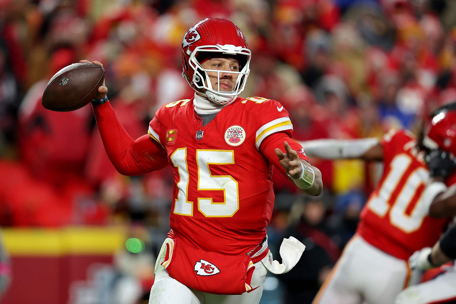 KANSAS CITY, MISSOURI - JANUARY 18: Patrick Mahomes #15 of the Kansas City Chiefs looks to pass against the Houston Texans during the third quarter in the AFC Divisional Playoff at GEHA Field at Arrowhead Stadium on January 18, 2025 in Kansas City, Missouri. (Photo by David Eulitt/Getty Images) KANSAS CITY, MISSOURI - JANUARY 18: Patrick Mahomes #15 of the Kansas City Chiefs looks to pass against the Houston Texans during the third quarter in the AFC Divisional Playoff at GEHA Field at Arrowhead Stadium on January 18, 2025 in Kansas City, Missouri. (Photo by David Eulitt/Getty Images)