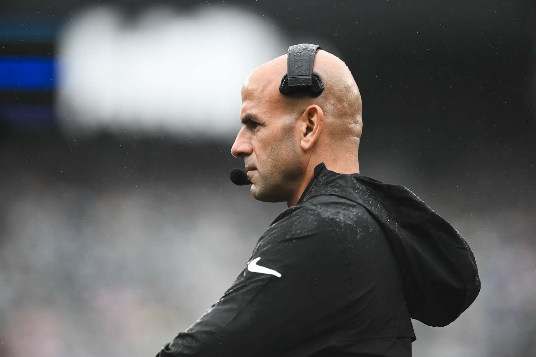 EAST RUTHERFORD, NEW JERSEY - SEPTEMBER 29: Robert Saleh head coach of the New York Jets stands on the sidelines during the third quarter against the Denver Broncos at MetLife Stadium on September 29, 2024 in East Rutherford, New Jersey. (Photo by Kathryn Riley/Getty Images) EAST RUTHERFORD, NEW JERSEY - SEPTEMBER 29: Robert Saleh head coach of the New York Jets stands on the sidelines during the third quarter against the Denver Broncos at MetLife Stadium on September 29, 2024 in East Rutherford, New Jersey. (Photo by Kathryn Riley/Getty Images)