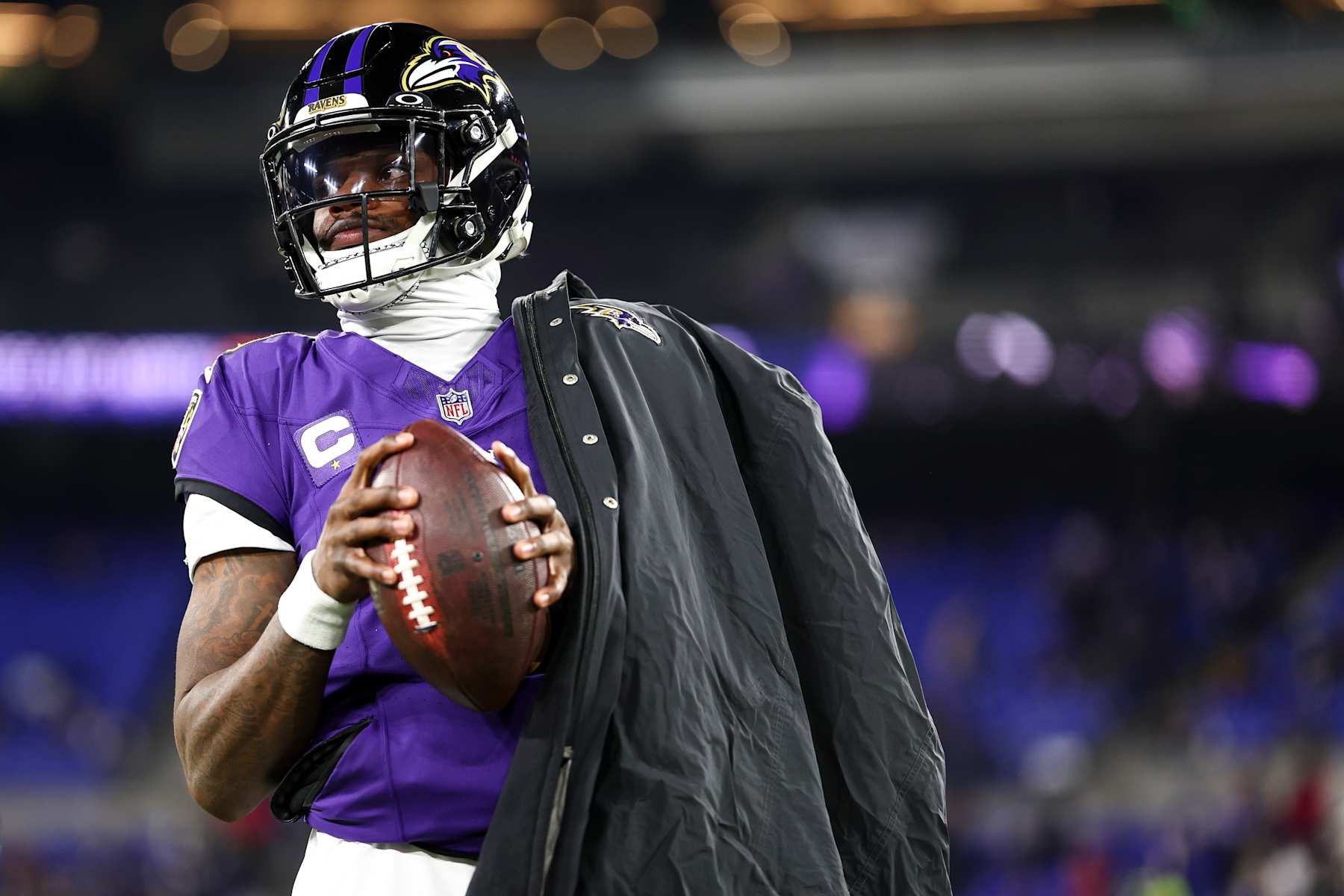 BALTIMORE, MARYLAND - JANUARY 11: Lamar Jackson #8 of the Baltimore Ravens looks on to an NFL football wild card playoff game against the Pittsburgh Steelers at M&T Bank Stadium on January 11, 2025 in Baltimore, Maryland. (Photo by Kevin Sabitus/Getty Images) BALTIMORE, MARYLAND - JANUARY 11: Lamar Jackson #8 of the Baltimore Ravens looks on to an NFL football wild card playoff game against the Pittsburgh Steelers at M&T Bank Stadium on January 11, 2025 in Baltimore, Maryland. (Photo by Kevin Sabitus/Getty Images)