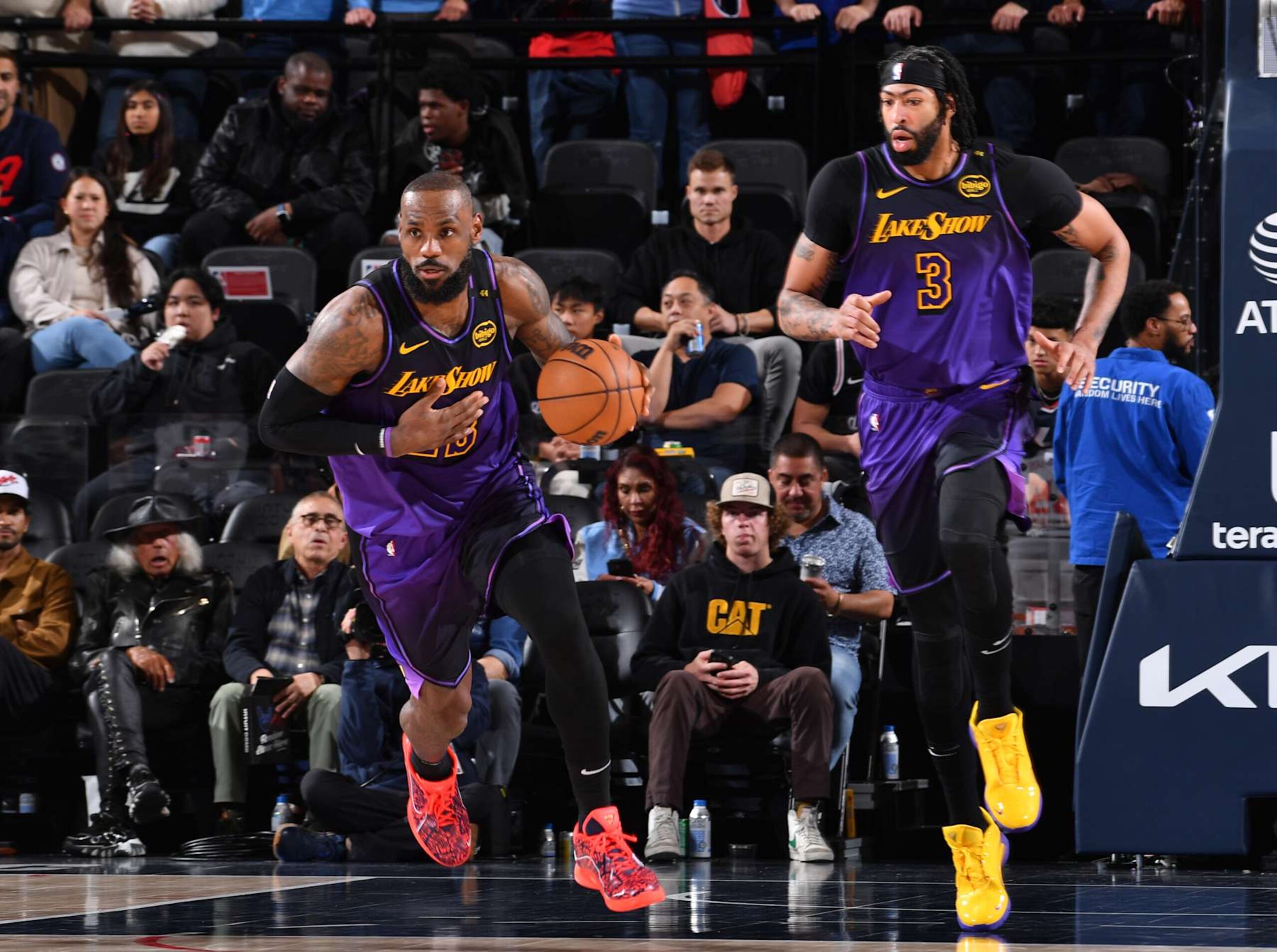INGLEWOOD, CA - JANUARY 19: LeBron James #23 of the Los Angeles Lakers dribbles the ball during the game against the LA Clippers on January 19, 2025 at Intuit Dome in Los Angeles, California. NOTE TO USER: User expressly acknowledges and agrees that, by downloading and/or using this Photograph, user is consenting to the terms and conditions of the Getty Images License Agreement. Mandatory Copyright Notice: Copyright 2025 NBAE (Photo by Juan Ocampo/NBAE via Getty Images) INGLEWOOD, CA - JANUARY 19: LeBron James #23 of the Los Angeles Lakers dribbles the ball during the game against the LA Clippers on January 19, 2025 at Intuit Dome in Los Angeles, California. NOTE TO USER: User expressly acknowledges and agrees that, by downloading and/or using this Photograph, user is consenting to the terms and conditions of the Getty Images License Agreement. Mandatory Copyright Notice: Copyright 2025 NBAE (Photo by Juan Ocampo/NBAE via Getty Images)