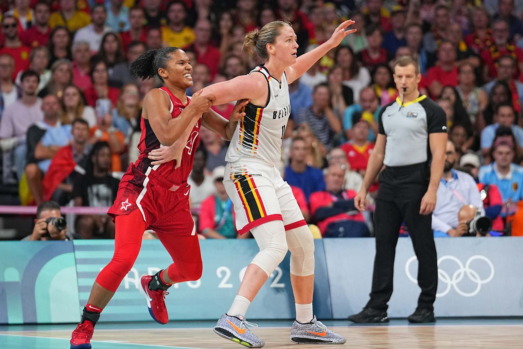 LILLE, FRANCE - AUGUST 1: Emma Meesseman #11 of Team Belgium looks on during the game against the USA Women's National Team on August 1, 2024 at the Stade Pierre Mauroy in Paris, France. NOTE TO USER: User expressly acknowledges and agrees that, by downloading and/or using this photograph, user is consenting to the terms and conditions of the Getty Images License Agreement. Mandatory Copyright Notice: Copyright 2024 NBAE (Photo by Garrett Ellwood/NBAE via Getty Images)