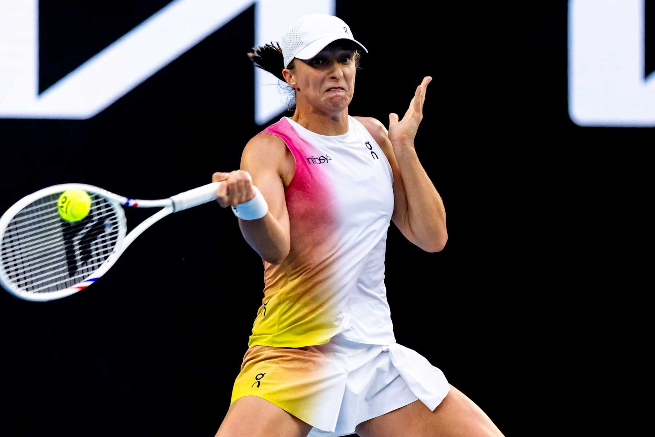 MELBOURNE, VIC - JANUARY 20: Iga Swiatek of Poland in action during Round 4 of the 2025 Australian Open on January 20 2025, at Melbourne Park in Melbourne, Australia. (Photo by Jason Heidrich/Icon Sportswire via Getty Images) MELBOURNE, VIC - JANUARY 20: Iga Swiatek of Poland in action during Round 4 of the 2025 Australian Open on January 20 2025, at Melbourne Park in Melbourne, Australia. (Photo by Jason Heidrich/Icon Sportswire via Getty Images)