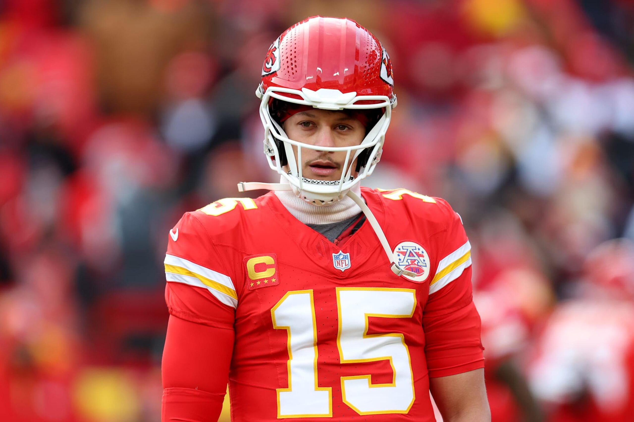 KANSAS CITY, MISSOURI - JANUARY 18: Patrick Mahomes #15 of the Kansas City Chiefs warms up prior to the AFC Divisional Playoff against the Houston Texans at GEHA Field at Arrowhead Stadium on January 18, 2025 in Kansas City, Missouri. (Photo by Jamie Squire/Getty Images) KANSAS CITY, MISSOURI - JANUARY 18: Patrick Mahomes #15 of the Kansas City Chiefs warms up prior to the AFC Divisional Playoff against the Houston Texans at GEHA Field at Arrowhead Stadium on January 18, 2025 in Kansas City, Missouri. (Photo by Jamie Squire/Getty Images)