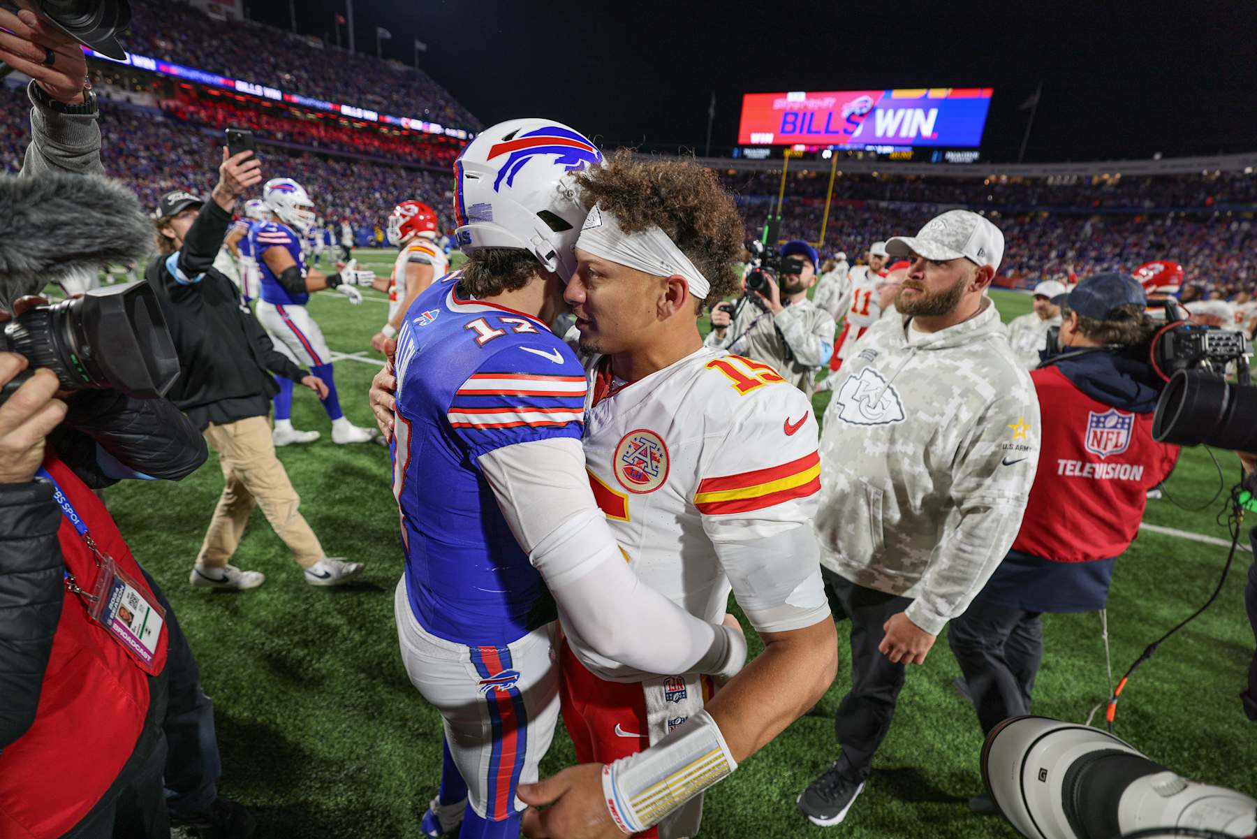 ORCHARD PARK, NEW YORK - NOVEMBER 17: Josh Allen #17 of the Buffalo Bills and Patrick Mahomes #15 of the Kansas City Chiefs embrace after a game at Highmark Stadium on November 17, 2024 in Orchard Park, New York. (Photo by Bryan Bennett/Getty Images)