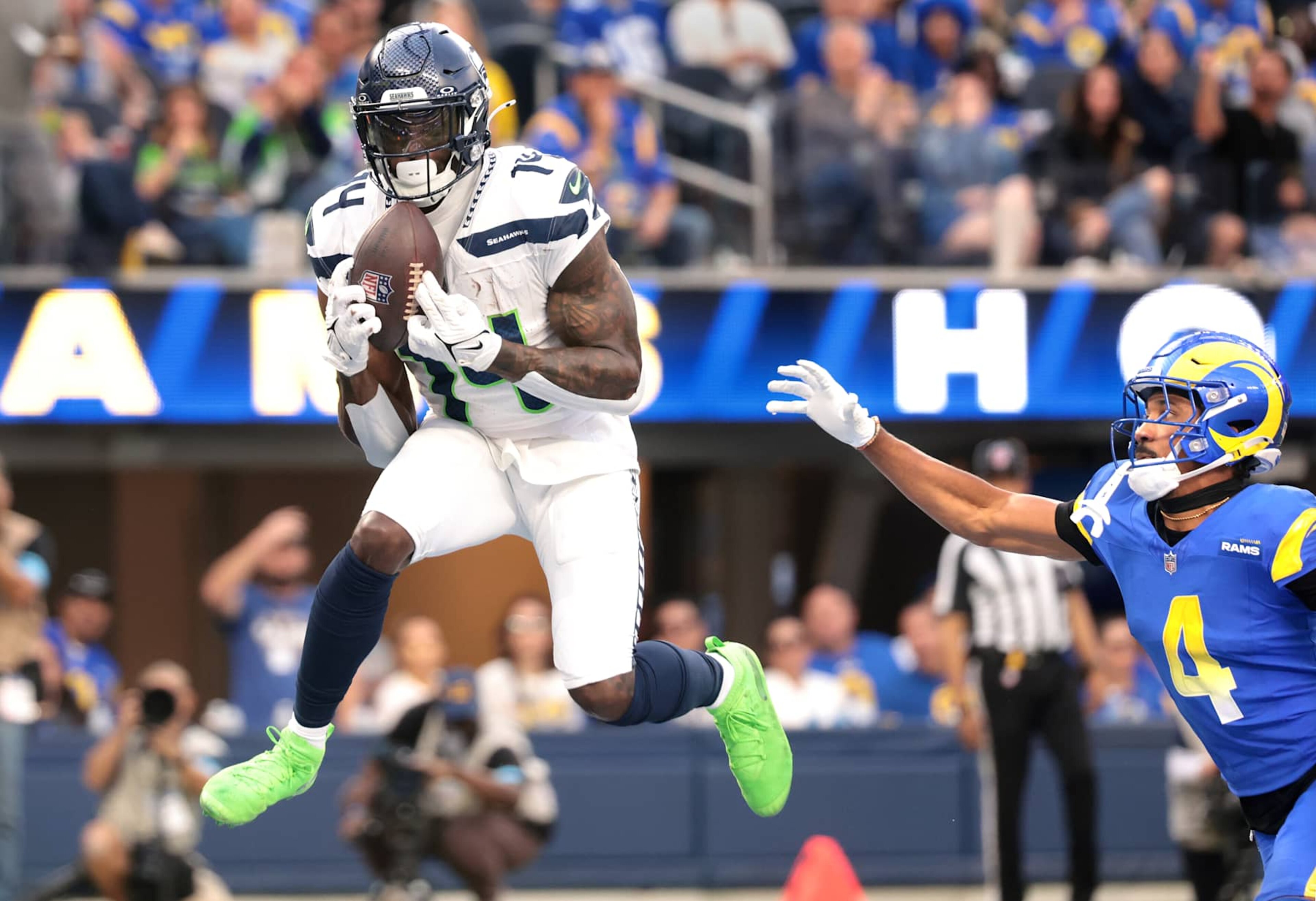 Inglewood, California January 5, 2025-Seahawks receiver DK Metcalf catches a 20-yard touchdown pass in front of Rams cornerback Ahkello Witherspoon in the second quarter at SoFi Stadium Sunday. (Wally Skalij/Los Angeles Times via Getty Images) Inglewood, California January 5, 2025-Seahawks receiver DK Metcalf catches a 20-yard touchdown pass in front of Rams cornerback Ahkello Witherspoon in the second quarter at SoFi Stadium Sunday. (Wally Skalij/Los Angeles Times via Getty Images)