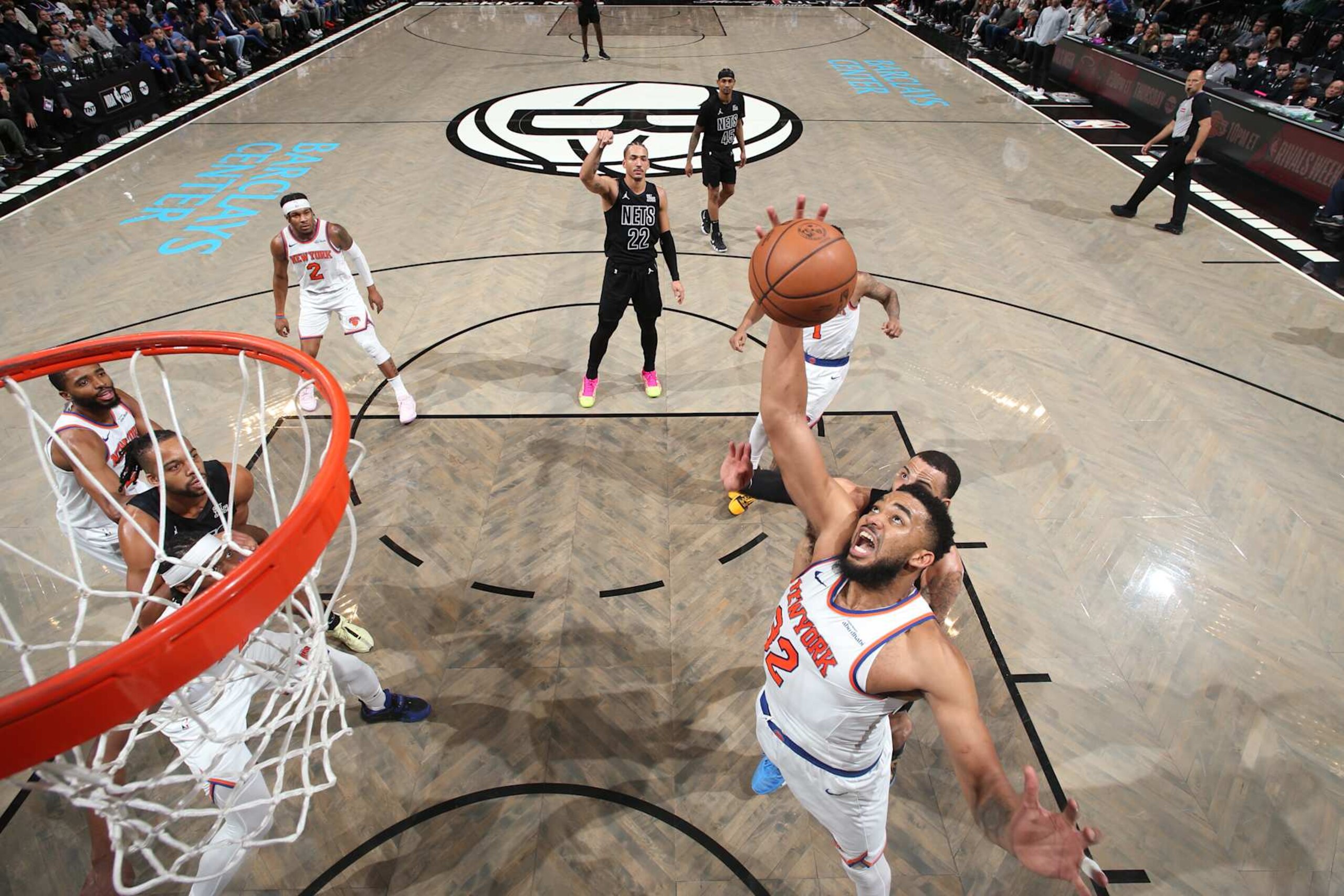 BROOKLYN, NY - JANUARY 21: Karl-Anthony Towns #32 of the New York Knicks goes up for the rebound during the game against the Brooklyn Nets on January 21, 2025 at Barclays Center in Brooklyn, New York. NOTE TO USER: User expressly acknowledges and agrees that, by downloading and or using this Photograph, user is consenting to the terms and conditions of the Getty Images License Agreement. Mandatory Copyright Notice: Copyright 2025 NBAE (Photo by Nathaniel S. Butler/NBAE via Getty Images) BROOKLYN, NY - JANUARY 21: Karl-Anthony Towns #32 of the New York Knicks goes up for the rebound during the game against the Brooklyn Nets on January 21, 2025 at Barclays Center in Brooklyn, New York. NOTE TO USER: User expressly acknowledges and agrees that, by downloading and or using this Photograph, user is consenting to the terms and conditions of the Getty Images License Agreement. Mandatory Copyright Notice: Copyright 2025 NBAE (Photo by Nathaniel S. Butler/NBAE via Getty Images)