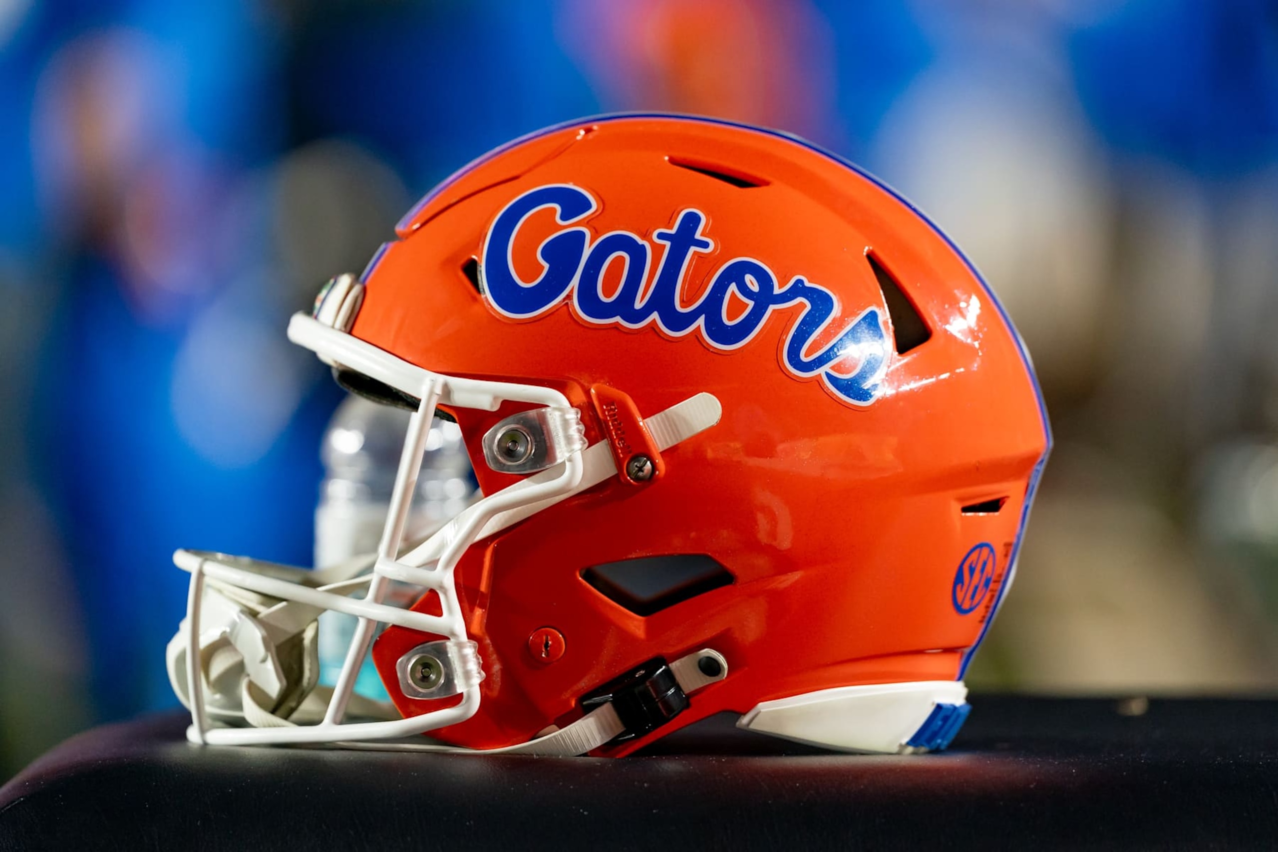 TALLAHASSEE, FL - NOVEMBER 30: Florida Gators helmet sits on the sideline during a college football game between the Florida Gators and the Florida State Seminoles on November 30th, 2024 at Doak Campbell Stadium in Tallahassee, FL. (Photo by Chris Leduc/Icon Sportswire via Getty Images) TALLAHASSEE, FL - NOVEMBER 30: Florida Gators helmet sits on the sideline during a college football game between the Florida Gators and the Florida State Seminoles on November 30th, 2024 at Doak Campbell Stadium in Tallahassee, FL. (Photo by Chris Leduc/Icon Sportswire via Getty Images)