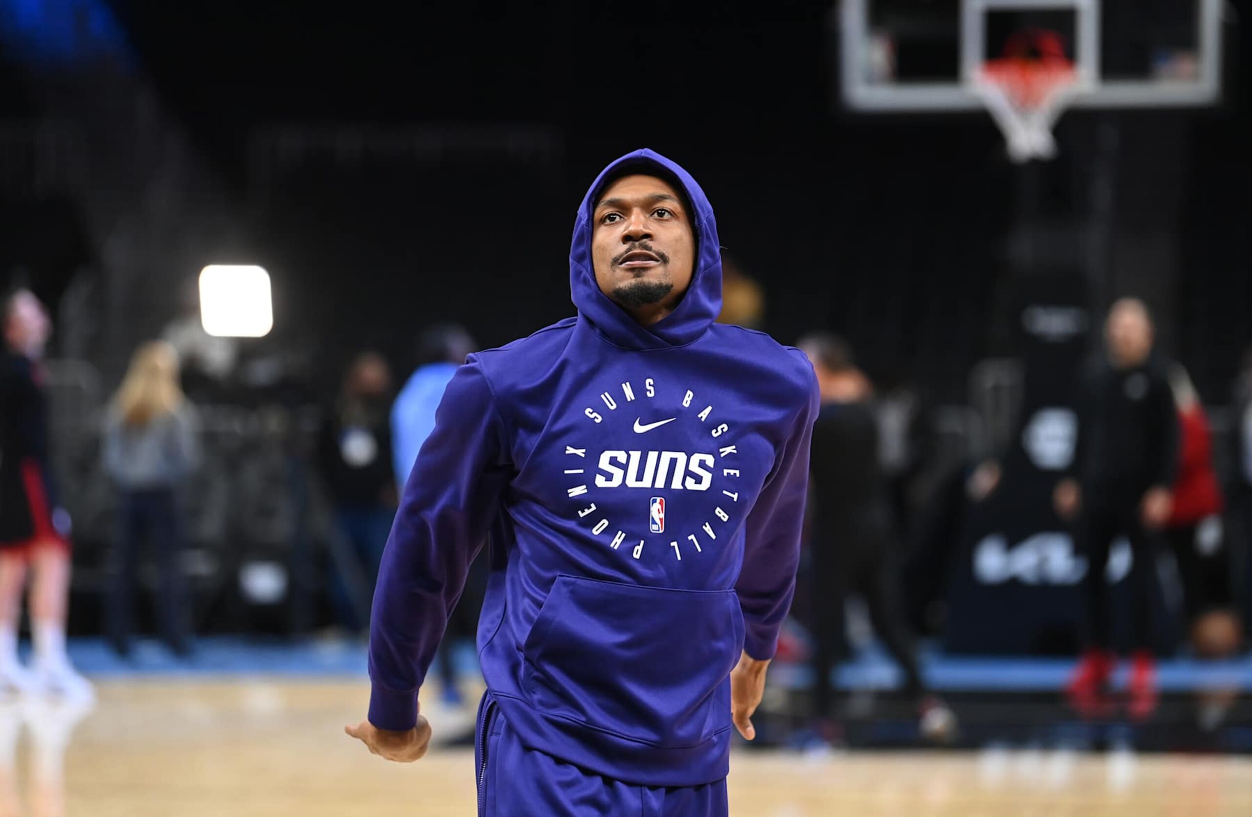 ATLANTA, GEORGIA - JANUARY 14: Bradley Beal #3 of the Phoenix Suns warms up before the game against the Atlanta Hawks at State Farm Arena on January 14, 2025 in Atlanta, Georgia. NOTE TO USER: User expressly acknowledges and agrees that, by downloading and or using this photograph, User is consenting to the terms and conditions of the Getty Images License Agreement. (Photo by Paras Griffin/Getty Images) ATLANTA, GEORGIA - JANUARY 14: Bradley Beal #3 of the Phoenix Suns warms up before the game against the Atlanta Hawks at State Farm Arena on January 14, 2025 in Atlanta, Georgia. NOTE TO USER: User expressly acknowledges and agrees that, by downloading and or using this photograph, User is consenting to the terms and conditions of the Getty Images License Agreement. (Photo by Paras Griffin/Getty Images)