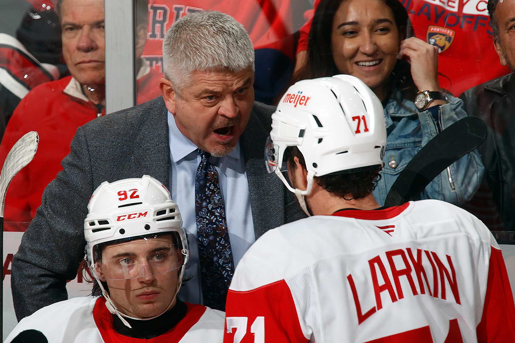 SUNRISE, FLORIDA -JANUARY 16: Detroit Red Wings Head Coach Todd McLellan directs Dylan Larkin #71 from the bench against the Florida Panthers at the Amerant Bank Arena on January 16, 2025 in Sunrise, Florida. (Photo by Eliot J. Schechter/NHLI via Getty Images)