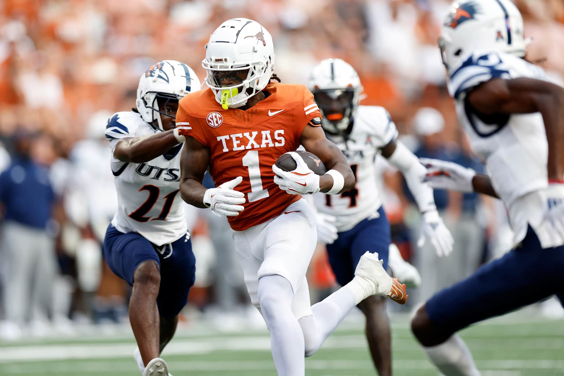 AUSTIN, TEXAS - SEPTEMBER 14: Johntay Cook II #1 of the Texas Longhorns scores a touchdown in the first half against the UTSA Roadrunners at Darrell K Royal-Texas Memorial Stadium on September 14, 2024 in Austin, Texas. (Photo by Tim Warner/Getty Images)
