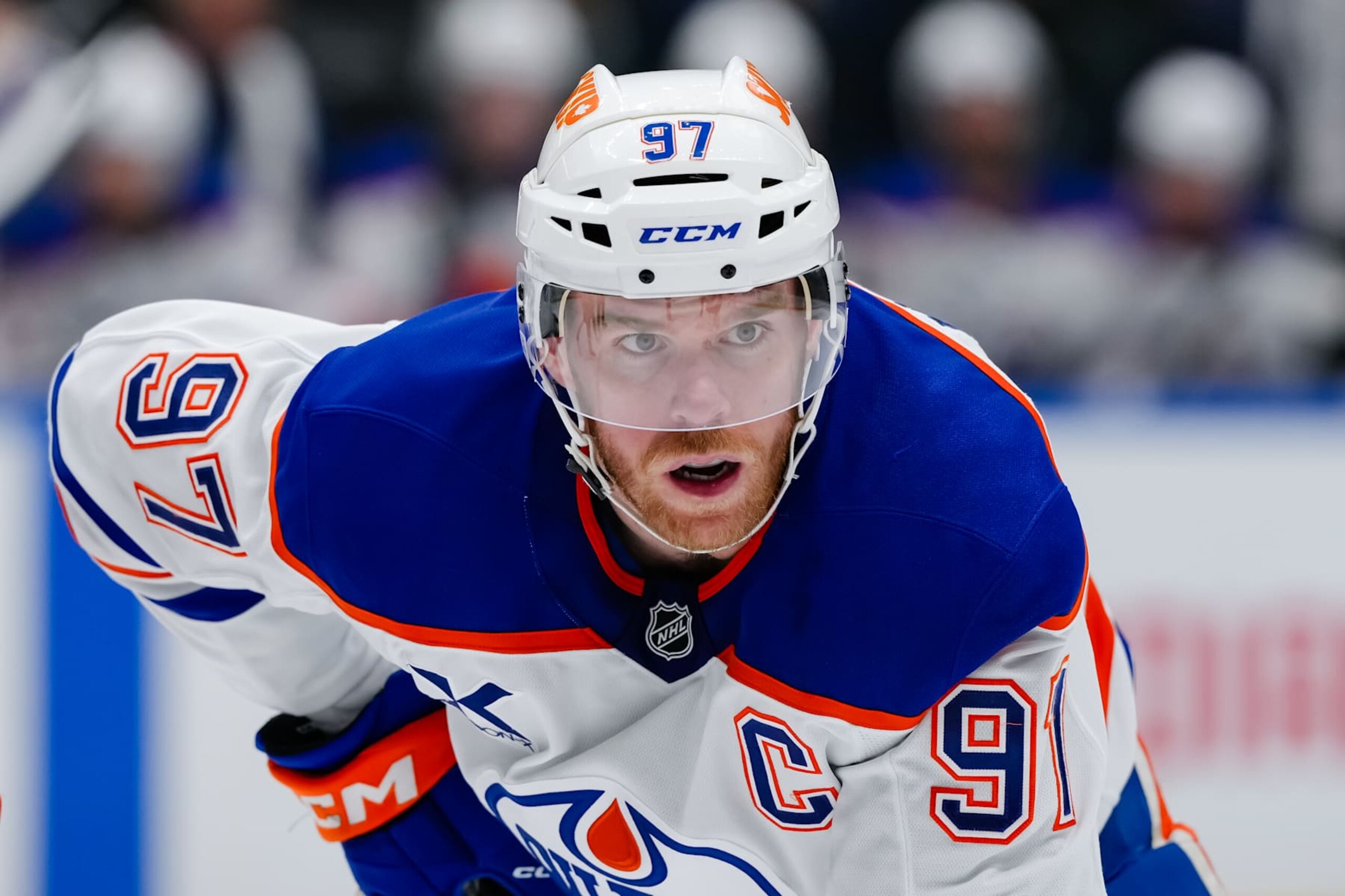 VANCOUVER, CANADA - JANUARY 18: Connor McDavid #97 of the Edmonton Oilers waits for a face off during the second period of their NHL game against the Vancouver Canucks at Rogers Arena on January 18, 2025 in Vancouver, British Columbia, Canada. (Photo by Derek Cain/Getty Images) VANCOUVER, CANADA - JANUARY 18: Connor McDavid #97 of the Edmonton Oilers waits for a face off during the second period of their NHL game against the Vancouver Canucks at Rogers Arena on January 18, 2025 in Vancouver, British Columbia, Canada. (Photo by Derek Cain/Getty Images)