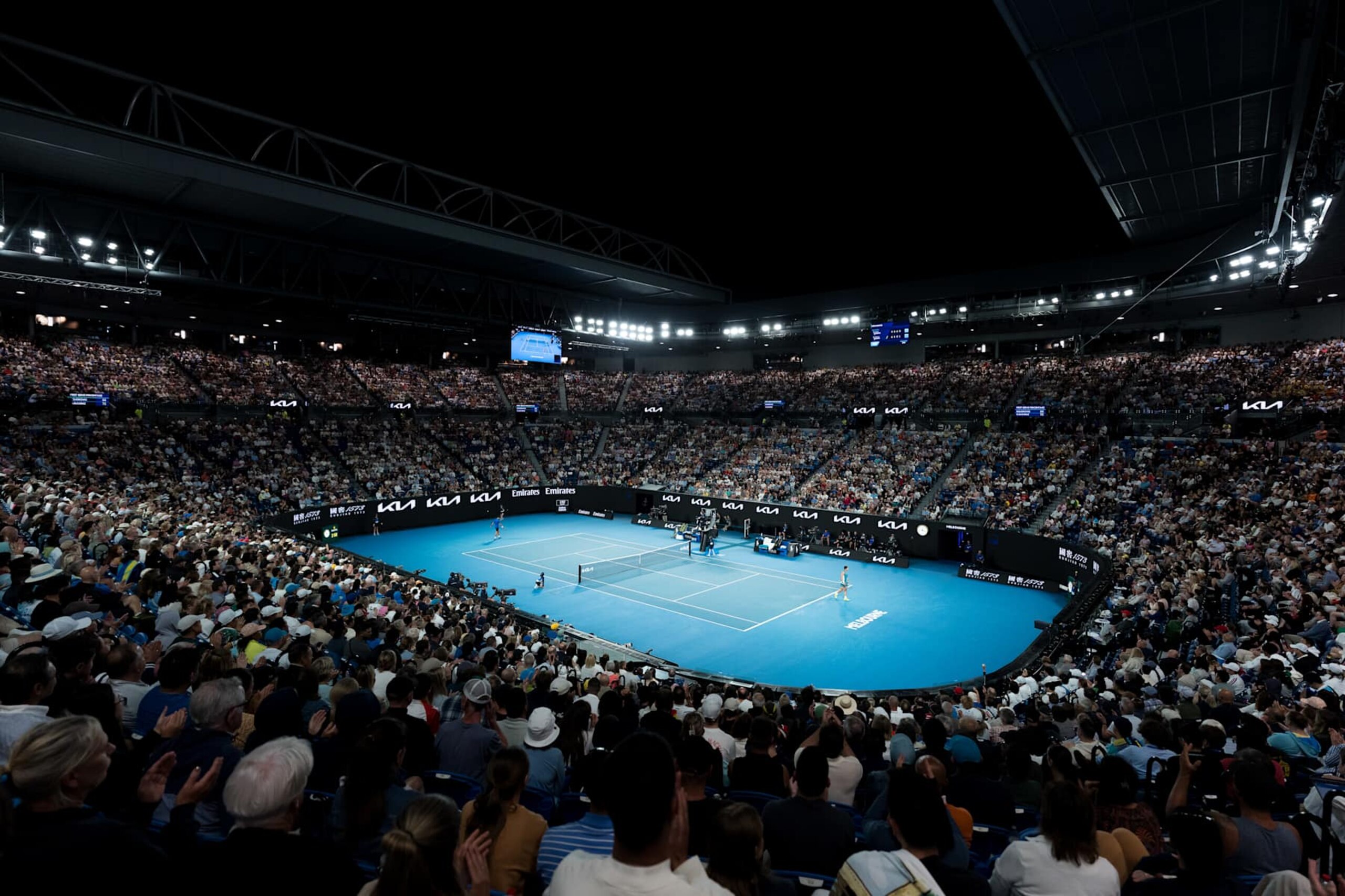 MELBOURNE, AUSTRALIA - JANUARY 21: A general view of Rod Laver Arena during the Men's Singles Quarterfinal match between Novak Djokovic of Serbia and Carlos Alcaraz of Spain on day 10 of the 2025 Australian Open at Melbourne Park on January 21, 2025 in Melbourne, Australia. (Photo by Andy Cheung/Getty Images)