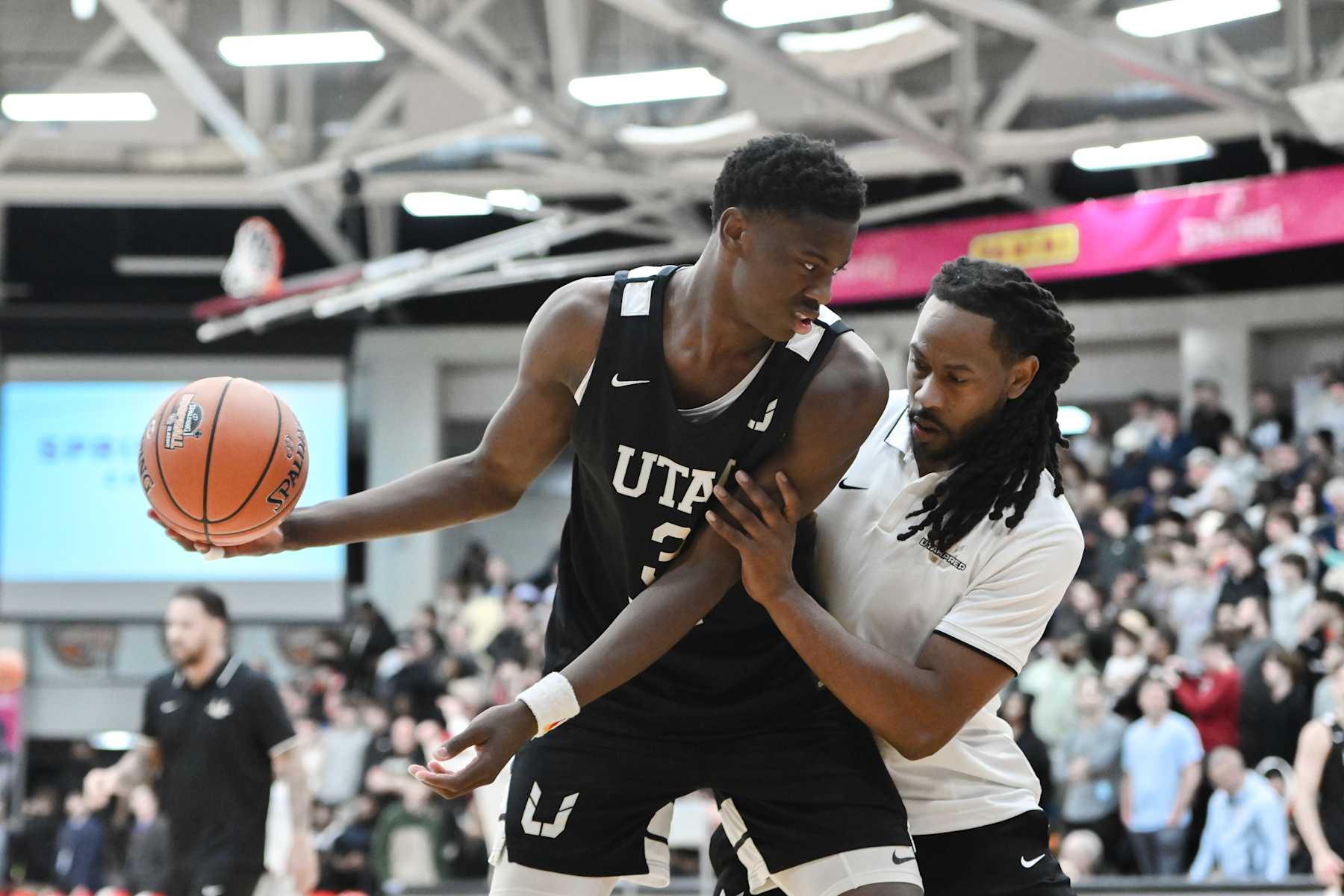 SPRINGFIELD, MA - JANUARY 19: AJ Dybantsa of Utah Prep (3) warms up before the Spalding Hoophall Classic high school basketball game between Montverde Academy and Utah Prep on January 19, 2025 at Blake Arena in Springfield, MA(Photo by John Jones/Icon Sportswire via Getty Images)