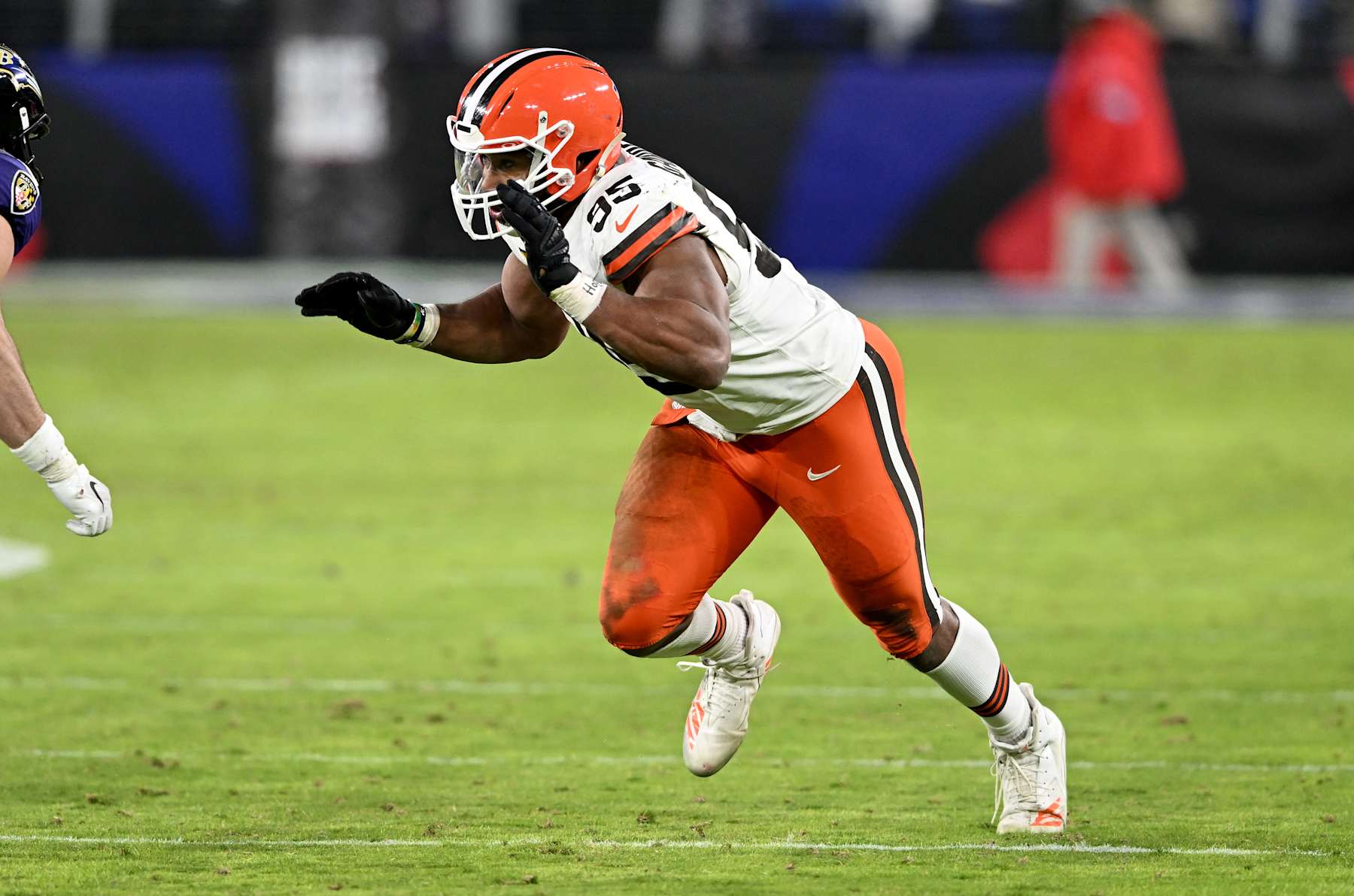 BALTIMORE, MARYLAND - JANUARY 04: Myles Garrett #95 of the Cleveland Browns lines up against the Baltimore Ravens at M&T Bank Stadium on January 04, 2025 in Baltimore, Maryland. (Photo by G Fiume/Getty Images)