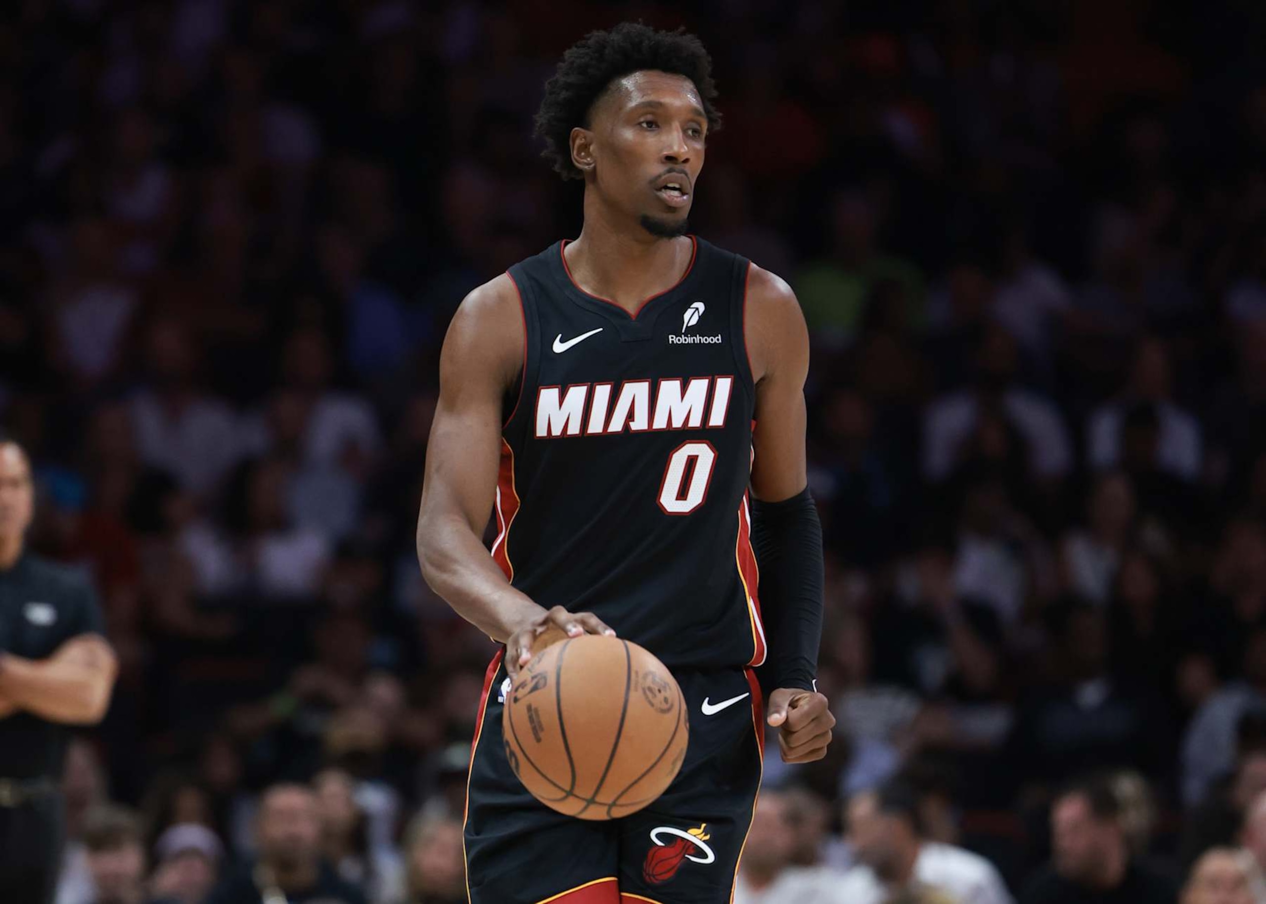 MIAMI, FLORIDA - NOVEMBER 04: Josh Richardson #0 of the Miami Heat in action against the Sacramento Kings at Kaseya Center on November 04, 2024 in Miami, Florida. NOTE TO USER: User expressly acknowledges and agrees that, by downloading and or using this Photograph, user is consenting to the terms and conditions of the Getty Images License Agreement. (Photo by Carmen Mandato/Getty Images)