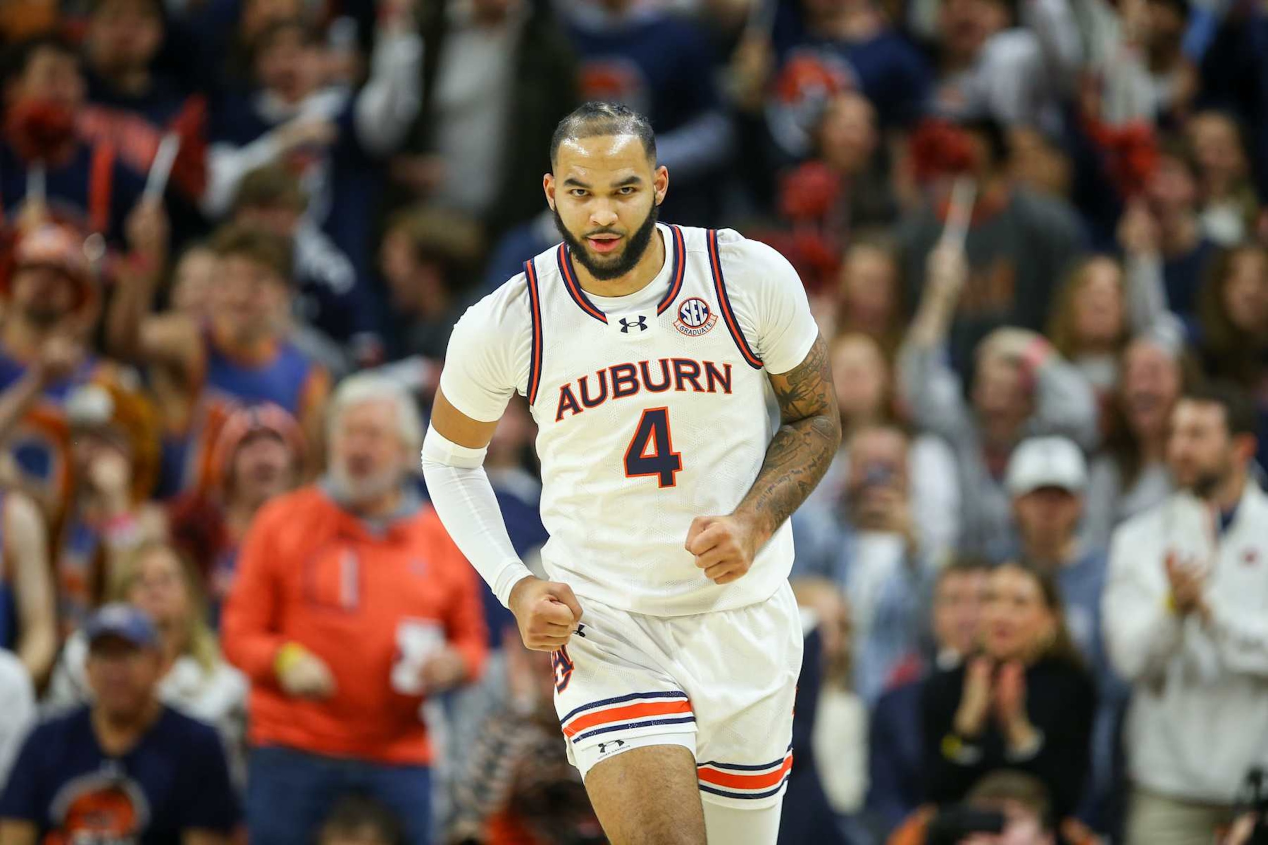 AUBURN, ALABAMA - JANUARY 25: Johni Broome #4 of the Auburn Tigers runs during the first half against the Tennessee Volunteers at Neville Arena on January 25, 2025 in Auburn, Alabama. (Photo by Stew Milne/Getty Images)
