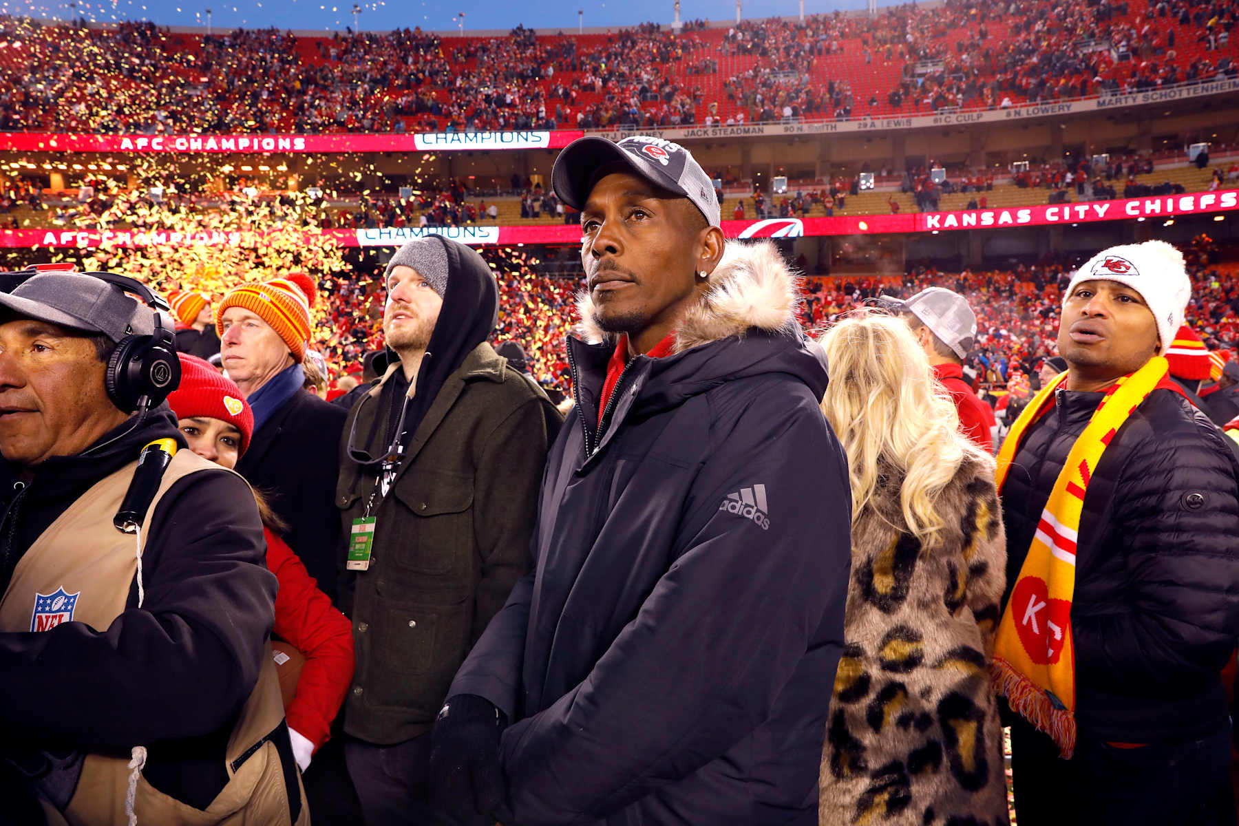 KANSAS CITY, MISSOURI - JANUARY 19: Patrick Mahomes #15 of the Kansas City Chiefs' father Pat Mahomes looks on after the Kansas City Chiefs defeated the Tennessee Titans in the AFC Championship Game at Arrowhead Stadium on January 19, 2020 in Kansas City, Missouri. The Chiefs defeated the Titans 35-24. (Photo by David Eulitt/Getty Images) KANSAS CITY, MISSOURI - JANUARY 19: Patrick Mahomes #15 of the Kansas City Chiefs' father Pat Mahomes looks on after the Kansas City Chiefs defeated the Tennessee Titans in the AFC Championship Game at Arrowhead Stadium on January 19, 2020 in Kansas City, Missouri. The Chiefs defeated the Titans 35-24. (Photo by David Eulitt/Getty Images)
