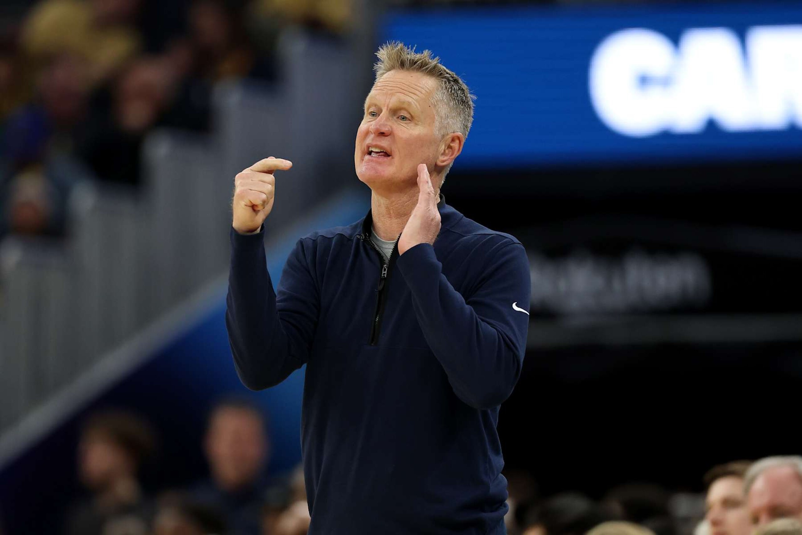 SAN FRANCISCO, CALIFORNIA - JANUARY 20: Golden State Warriors head coach Steve Kerr directs his team during their game against the Boston Celtics during the first half at Chase Center on January 20, 2025 in San Francisco, California. NOTE TO USER: User expressly acknowledges and agrees that, by downloading and/or using this photograph, user is consenting to the terms and conditions of the Getty Images License Agreement.   (Photo by Ezra Shaw/Getty Images)