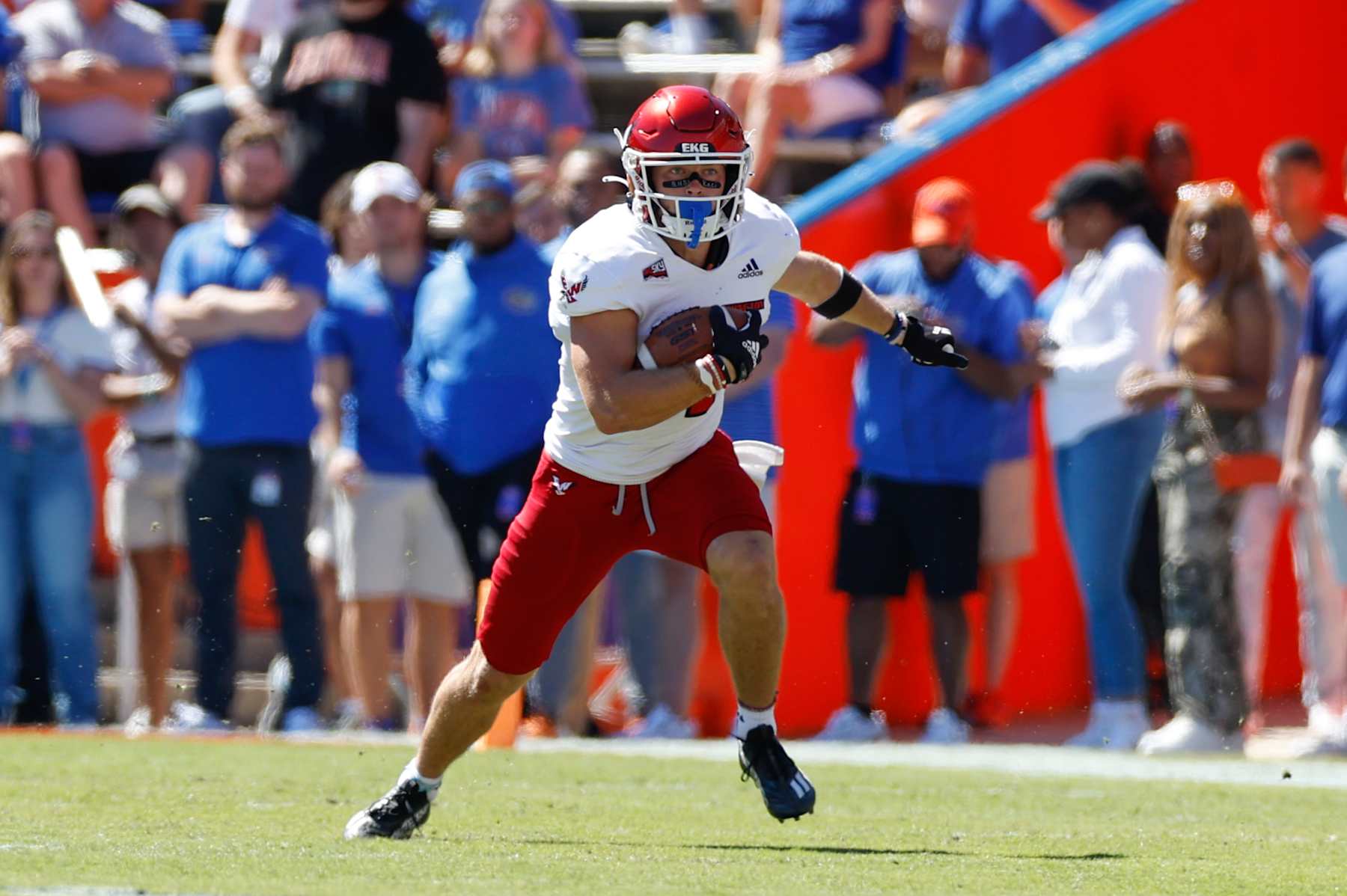 GAINESVILLE, FL - OCTOBER 02: Eastern Washington Eagles wide receiver Efton Chism III (89) runs with the ball during the game between the Eastern Washington Eagles and the Florida Gators on October 2, 2022 at Ben Hill Griffin Stadium at Florida Field in Gainesville, Fl.  (Photo by David Rosenblum/Icon Sportswire via Getty Images)