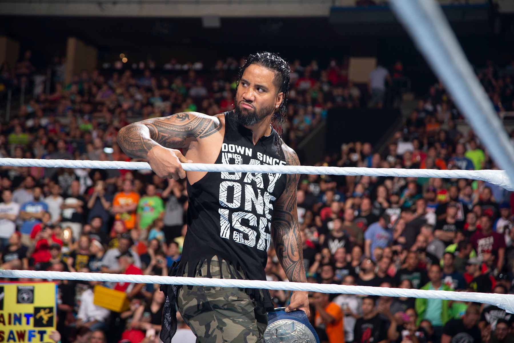 DALLAS, TEXAS - JANUARY 20: Jey Uso makes his entrance during WWE RAW at American Airlines Center on January 20, 2025 in Dallas, Texas.  (Photo by WWE/Getty Images)