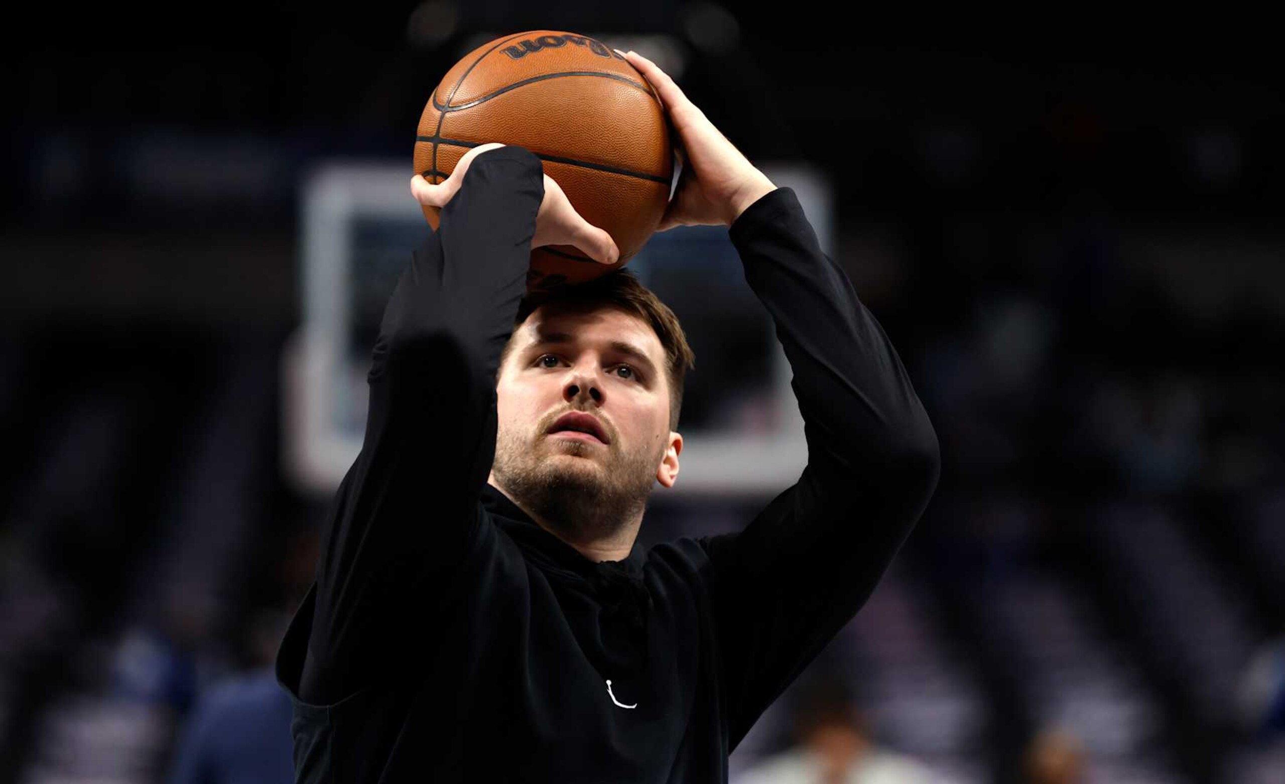 DALLAS, TX -DECEMBER 25 : Luka Doncic #77 of the Dallas Mavericks warms up before the game against the Minnesota Timberwolves at American Airlines Center on December 25, 2024 in Dallas, Texas. NOTE TO USER: User expressly acknowledges and agrees that, by downloading and or using this photograph, User is consenting to the terms and conditions of the Getty Images License Agreement. (Photo by Ron Jenkins/Getty Images) DALLAS, TX -DECEMBER 25 : Luka Doncic #77 of the Dallas Mavericks warms up before the game against the Minnesota Timberwolves at American Airlines Center on December 25, 2024 in Dallas, Texas. NOTE TO USER: User expressly acknowledges and agrees that, by downloading and or using this photograph, User is consenting to the terms and conditions of the Getty Images License Agreement. (Photo by Ron Jenkins/Getty Images)