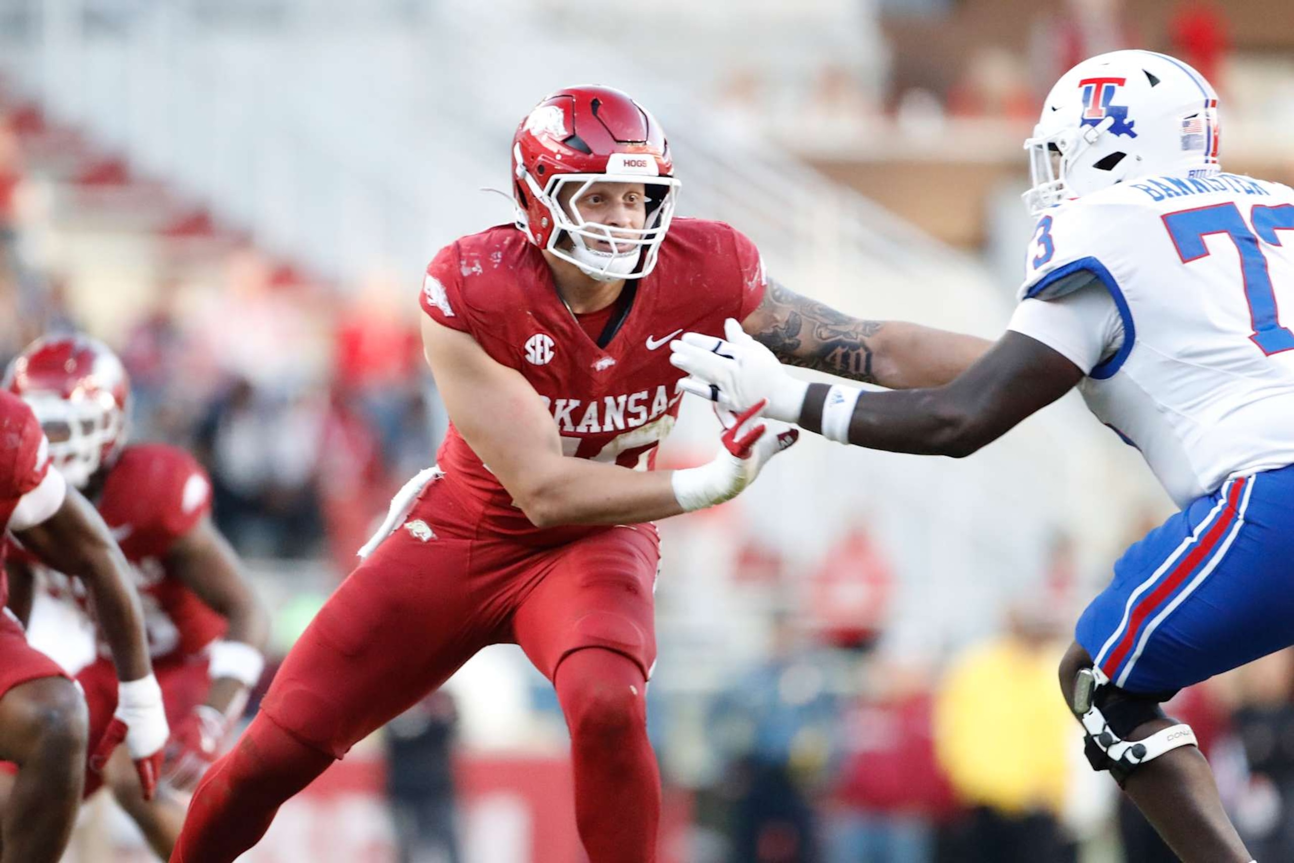 FAYETTEVILLE, AR - NOVEMBER 23:  Arkansas Razorbacks defensive lineman Landon Jackson (40) during the college football game between the Louisiana Tech Bulldogs and Arkansas Razorbacks on November 23, 2024, at Donald W. Reynolds Razorback Stadium in Fayetteville, Arkansas. (Photo by Andy Altenburger/Icon Sportswire via Getty Images)
