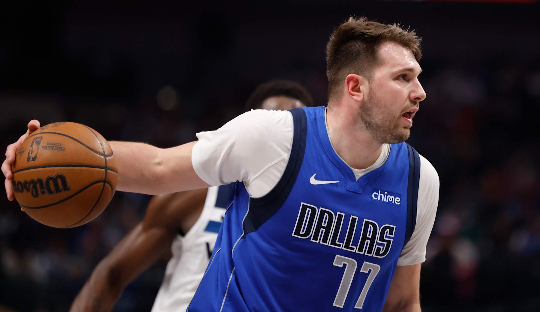DALLAS, TX -DECEMBER 25 : Luka Doncic #77 of the Dallas Mavericks drives inside against the Minnesota Timberwolves in the first half at American Airlines Center on December 25, 2024 in Dallas, Texas. NOTE TO USER: User expressly acknowledges and agrees that, by downloading and or using this photograph, User is consenting to the terms and conditions of the Getty Images License Agreement. (Photo by Ron Jenkins/Getty Images)