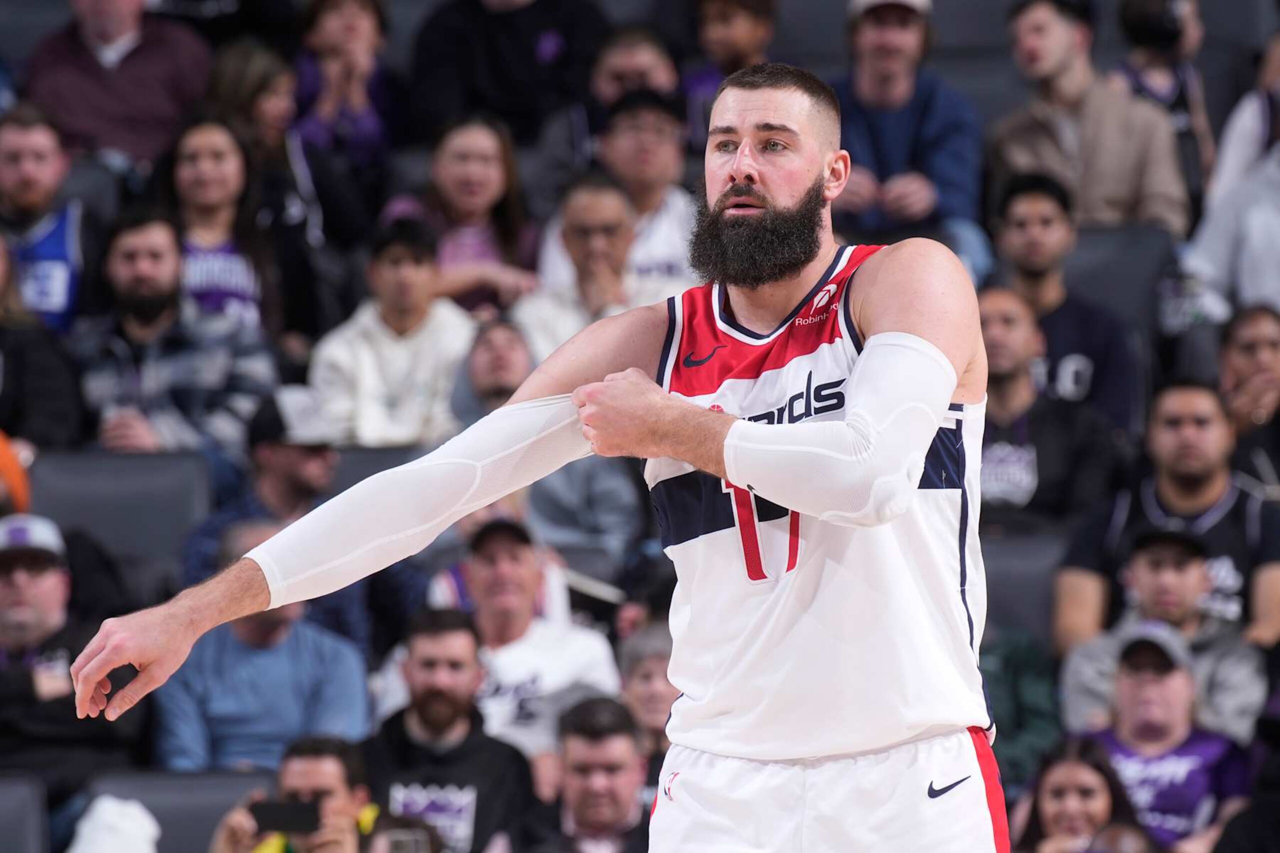 SACRAMENTO, CA - JANUARY 19: Jonas Valanciunas #17 of the Washington Wizards adjusts his shooting sleeve during the game against the Sacramento Kings on January 19, 2025 at Golden 1 Center in Sacramento, California. NOTE TO USER: User expressly acknowledges and agrees that, by downloading and or using this photograph, User is consenting to the terms and conditions of the Getty Images Agreement. Mandatory Copyright Notice: Copyright 2025 NBAE (Photo by Rocky Widner/NBAE via Getty Images) SACRAMENTO, CA - JANUARY 19: Jonas Valanciunas #17 of the Washington Wizards adjusts his shooting sleeve during the game against the Sacramento Kings on January 19, 2025 at Golden 1 Center in Sacramento, California. NOTE TO USER: User expressly acknowledges and agrees that, by downloading and or using this photograph, User is consenting to the terms and conditions of the Getty Images Agreement. Mandatory Copyright Notice: Copyright 2025 NBAE (Photo by Rocky Widner/NBAE via Getty Images)