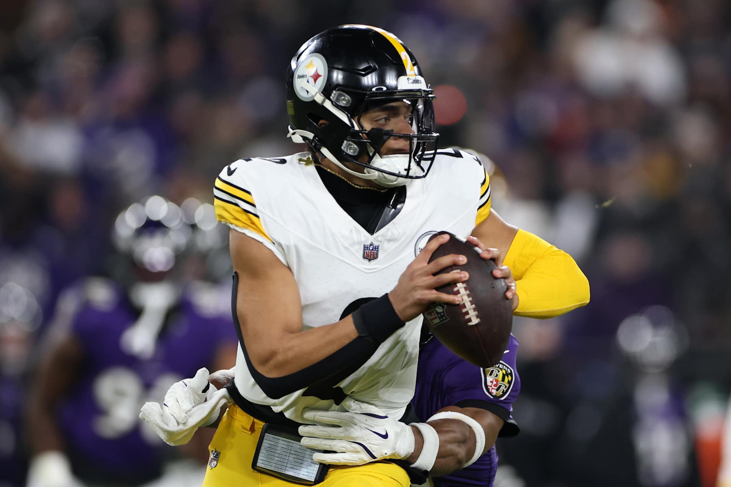 Steelers QB Justin Fields
