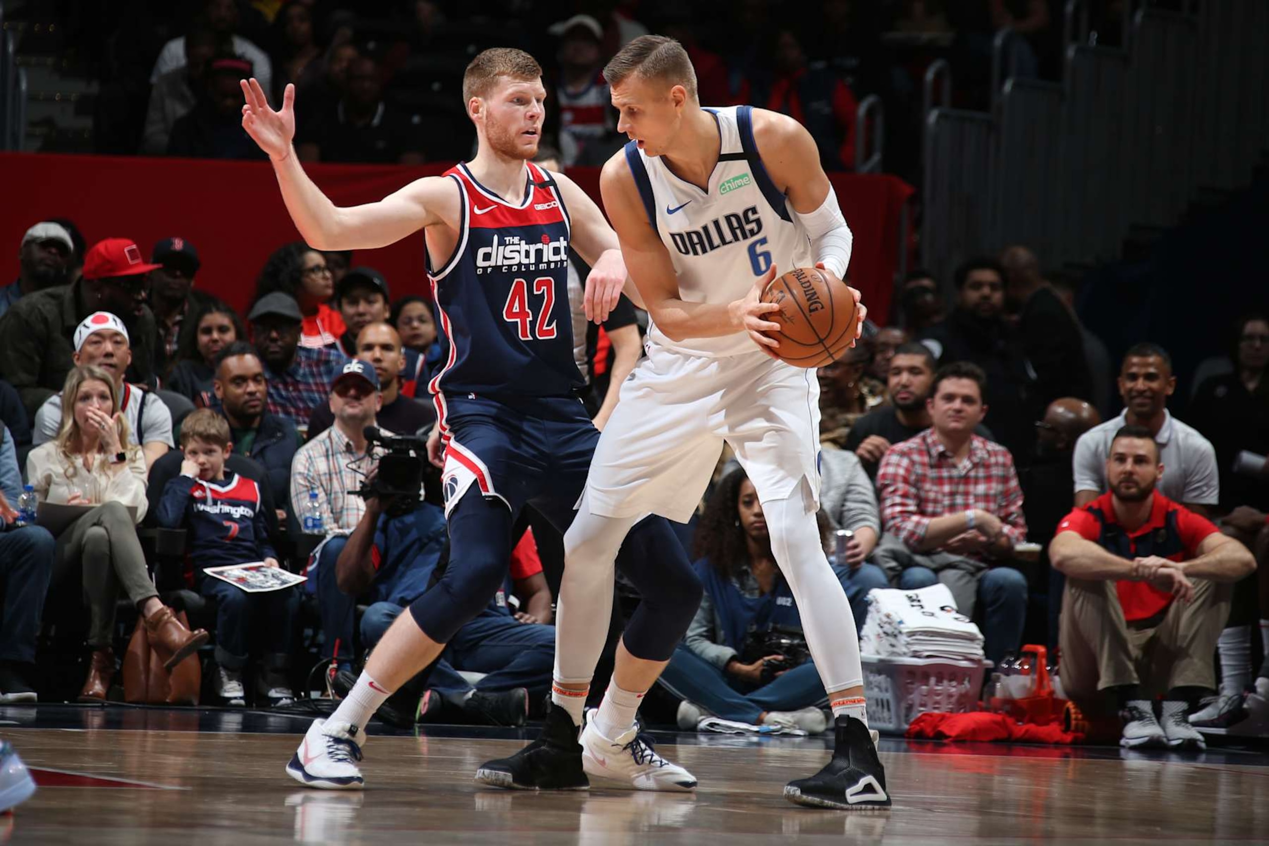 Davis Bertans and Kristaps PorziÅÄ£is 