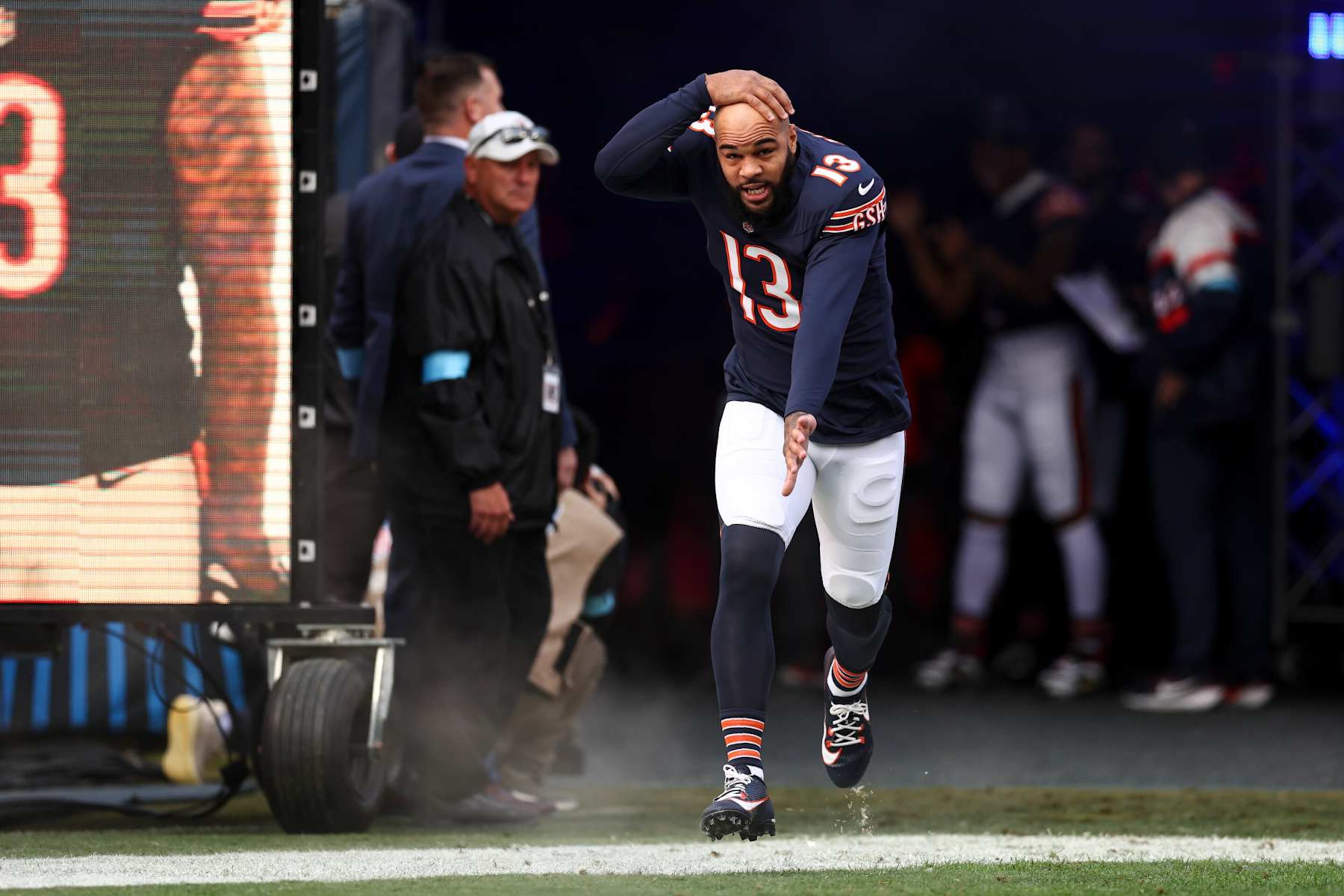 CHICAGO, ILLINOIS - NOVEMBER 17: Keenan Allen #13 of the Chicago Bears runs onto the field prior to an NFL football game against the Green Bay Packers at Soldier Field on November 17, 2024 in Chicago, Illinois. (Photo by Kevin Sabitus/Getty Images) CHICAGO, ILLINOIS - NOVEMBER 17: Keenan Allen #13 of the Chicago Bears runs onto the field prior to an NFL football game against the Green Bay Packers at Soldier Field on November 17, 2024 in Chicago, Illinois. (Photo by Kevin Sabitus/Getty Images)