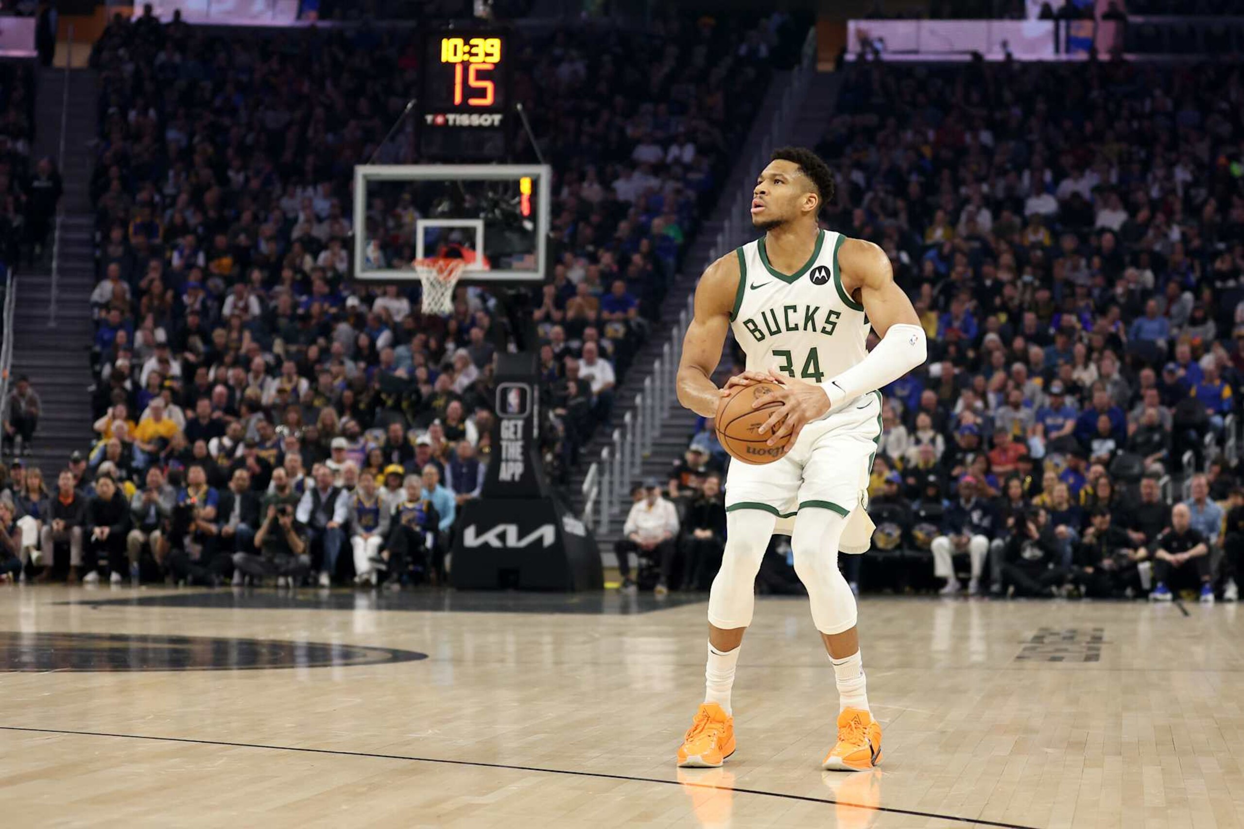Giannis Antetokounmpo Giannis Antetokounmpo
