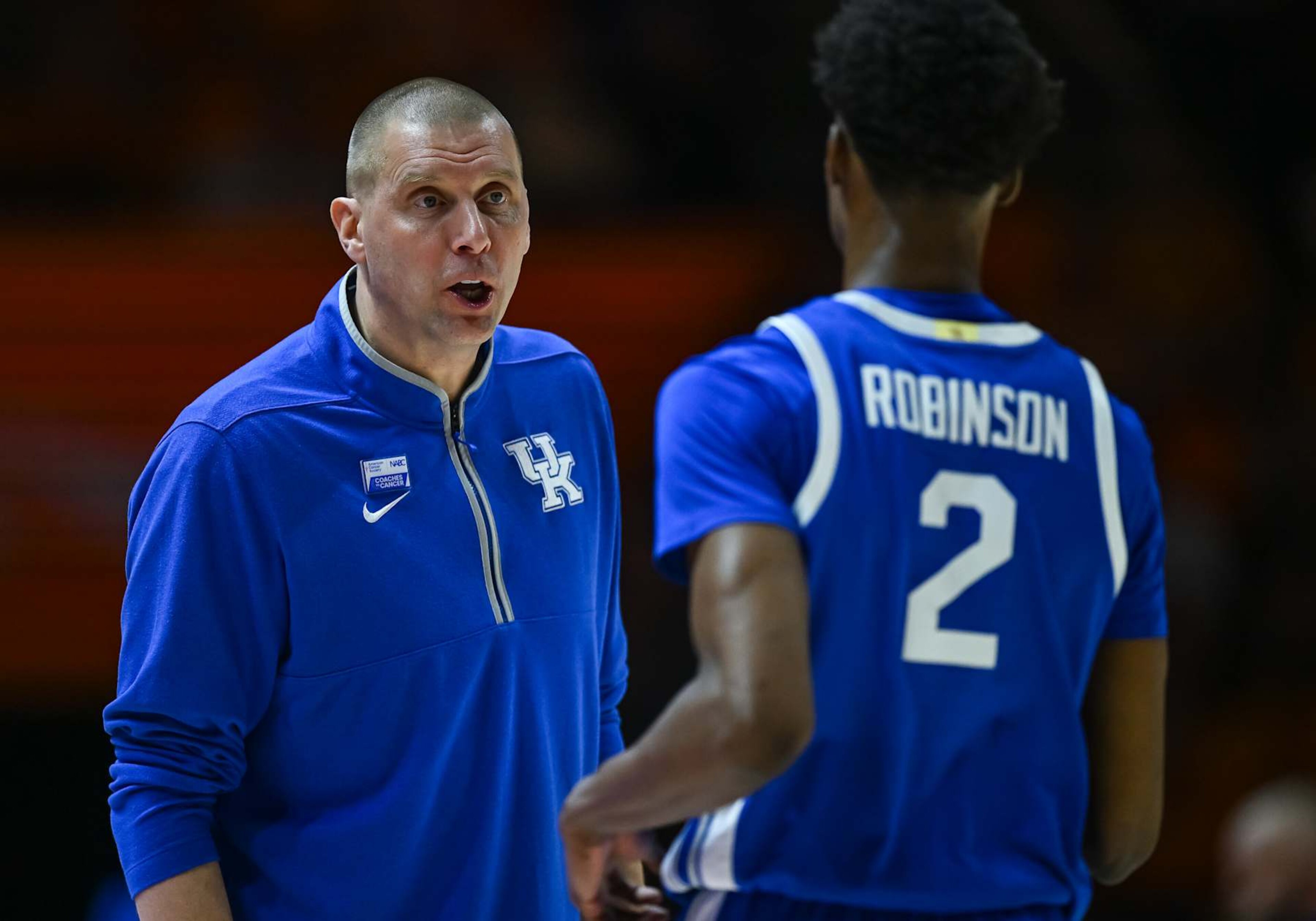 KNOXVILLE, TN - JANUARY 28: Kentucky Wildcats head coach Mark Pope talks to Kentucky Wildcats guard Jaxson Robinson (2) during the college basketball game between the Tennessee Volunteers and the Kentucky Wildcats on January 28, 2025, at Food City Center in Knoxville, TN. (Photo by Bryan Lynn/Icon Sportswire via Getty Images) KNOXVILLE, TN - JANUARY 28: Kentucky Wildcats head coach Mark Pope talks to Kentucky Wildcats guard Jaxson Robinson (2) during the college basketball game between the Tennessee Volunteers and the Kentucky Wildcats on January 28, 2025, at Food City Center in Knoxville, TN. (Photo by Bryan Lynn/Icon Sportswire via Getty Images)