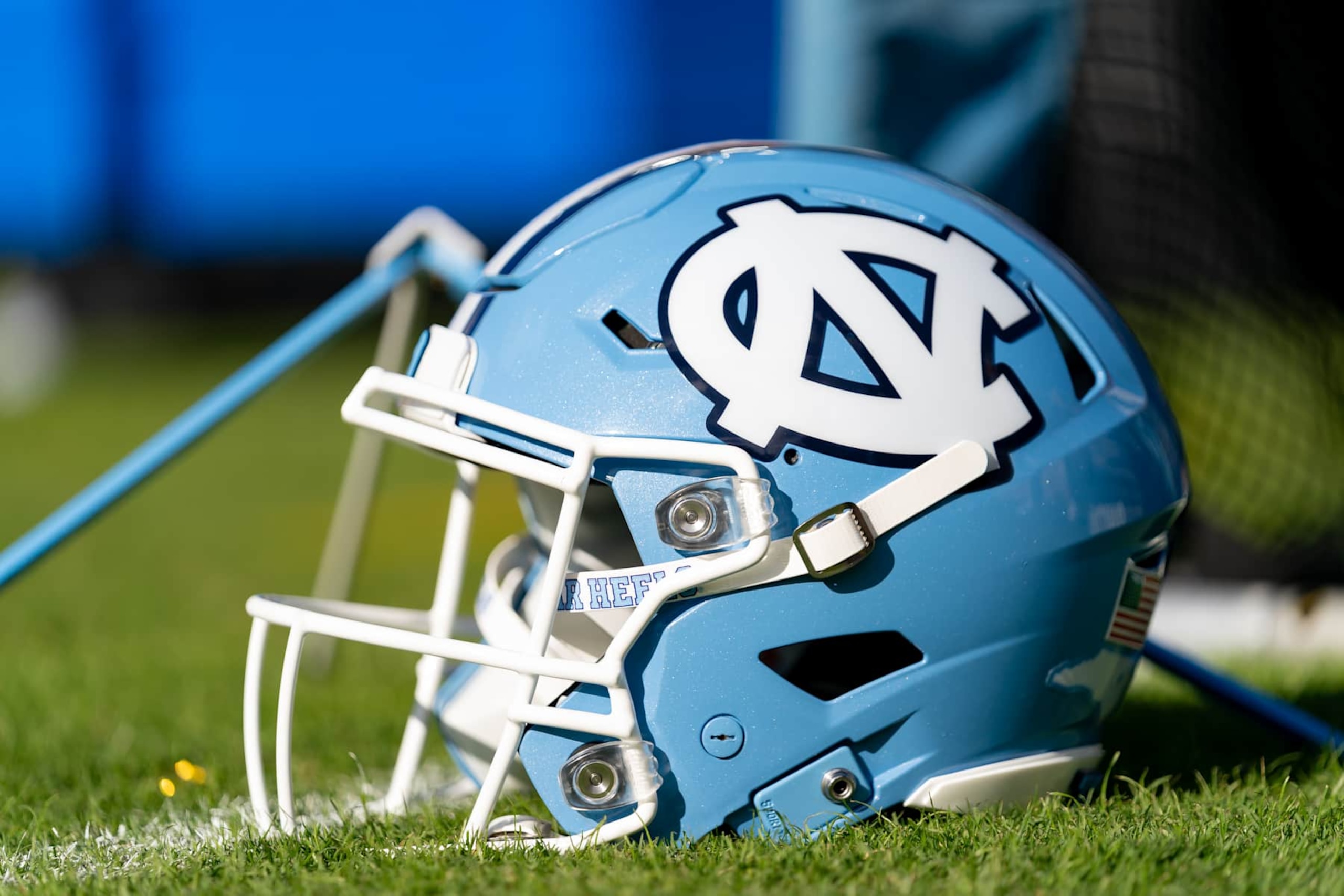 TALLAHASSEE, FL - NOVEMBER 02:North Carolina Tar Heels helmet sits not the sideline during a college football game between the North Carolina Tar Heels and Florida State Seminoles on November 2nd, 2024 at Doak Campbell in Tallahassee, FL. (Photo by Chris Leduc/Icon Sportswire via Getty Images)