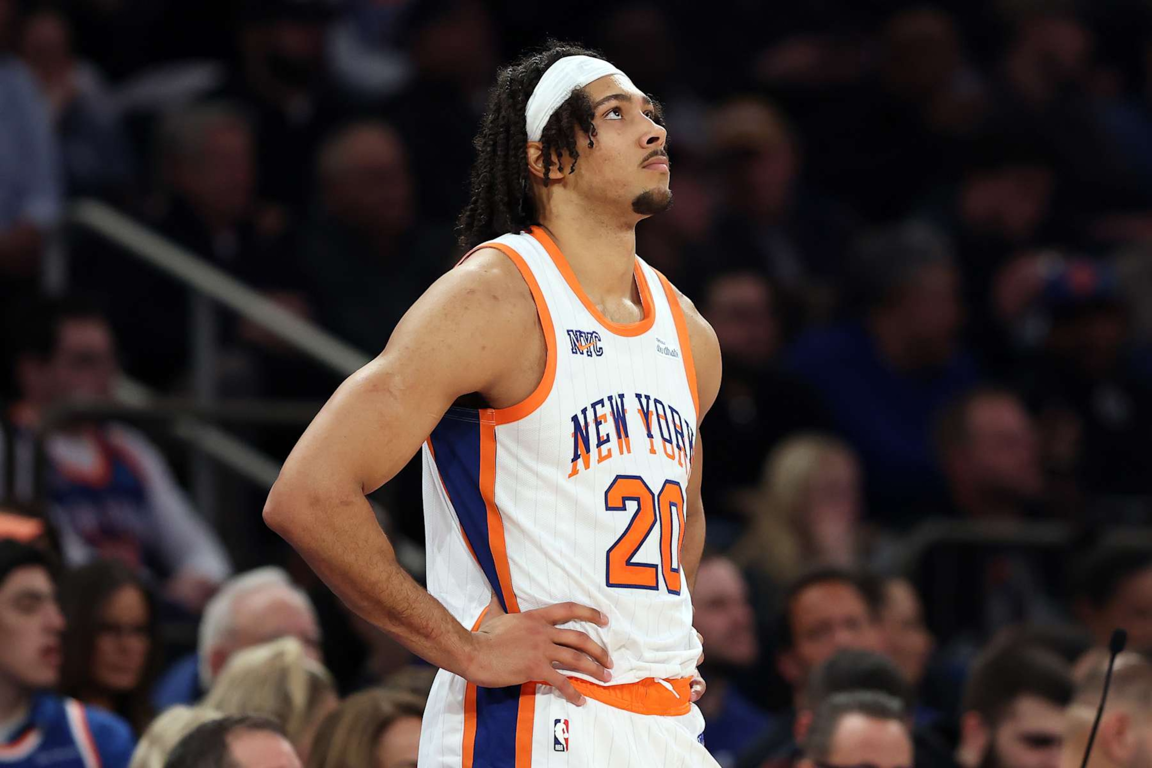 NEW YORK, NEW YORK - JANUARY 17: Jericho Sims #20 of the New York Knicks in action during the game against the Minnesota Timberwolves at Madison Square Garden on January 17, 2025 in New York City. The Timberwolves won 116-99. NOTE TO USER: User expressly acknowledges and agrees that, by downloading and or using this photograph, User is consenting to the terms and conditions of the Getty Images License Agreement. (Photo by Sarah Stier/Getty Images) NEW YORK, NEW YORK - JANUARY 17: Jericho Sims #20 of the New York Knicks in action during the game against the Minnesota Timberwolves at Madison Square Garden on January 17, 2025 in New York City. The Timberwolves won 116-99. NOTE TO USER: User expressly acknowledges and agrees that, by downloading and or using this photograph, User is consenting to the terms and conditions of the Getty Images License Agreement. (Photo by Sarah Stier/Getty Images)