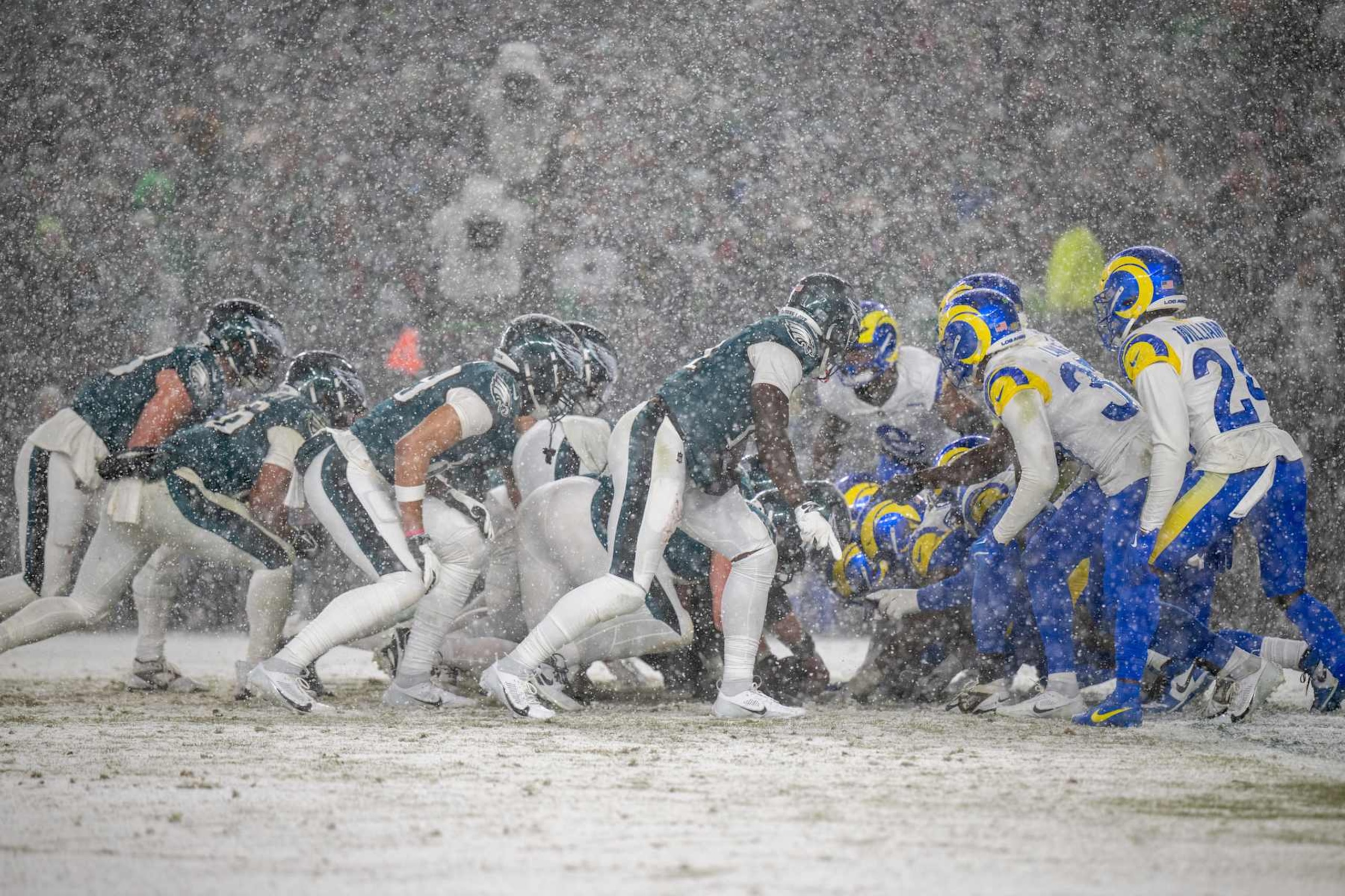 PHILADELPHIA, PA - JANUARY 19: Philadelphia Eagles quarterback Jalen Hurts (1) attempts to score with the Tush Push play during the NFC Divisional Playoff game between the Philadelphia Eagles and the Los Angeles Rams on January 19th, 2025 at Lincoln Financial Field in Philadelphia, PA. (Photo by Terence Lewis/Icon Sportswire via Getty Images)