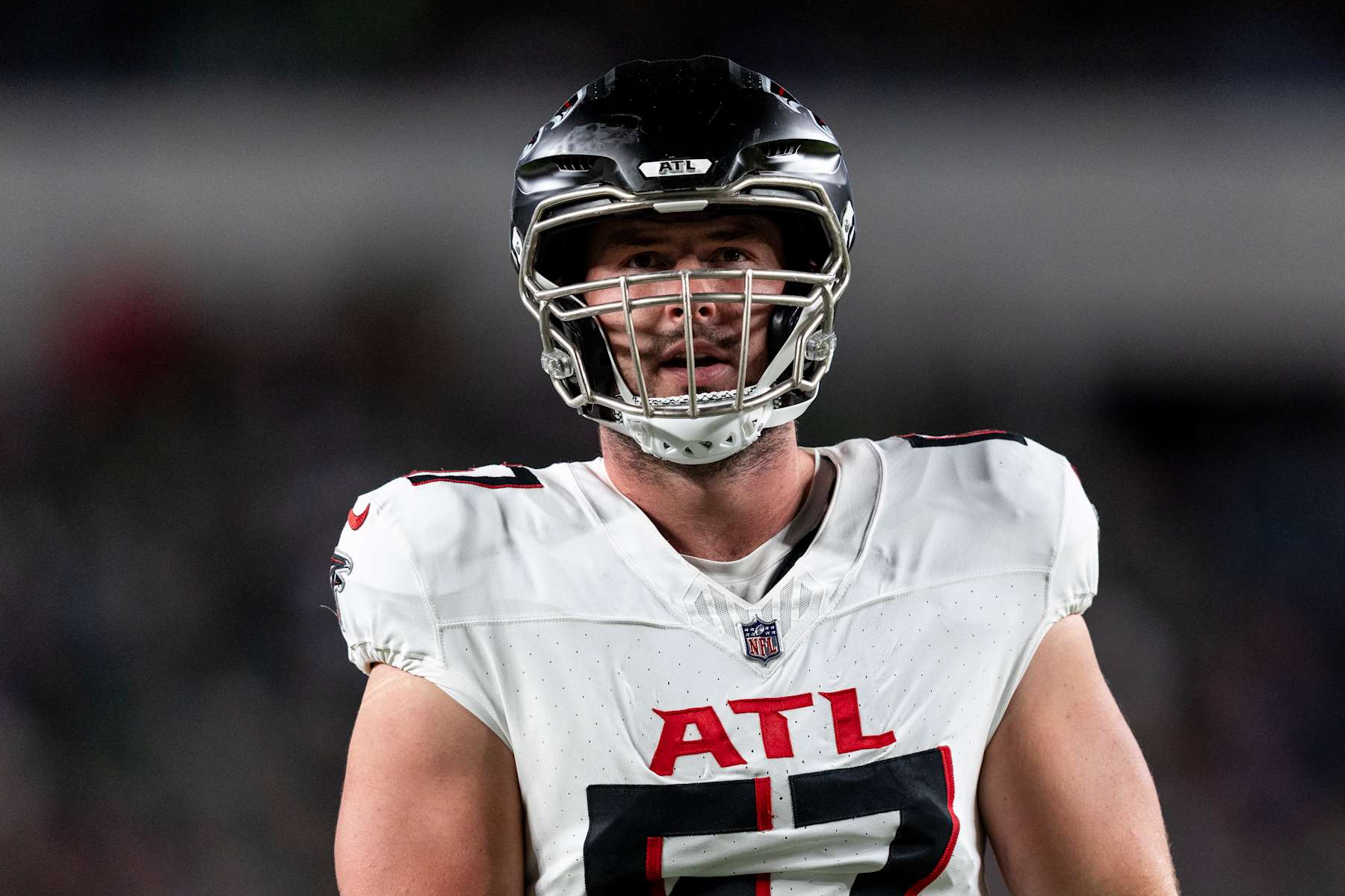 PHILADELPHIA, PENNSYLVANIA - SEPTEMBER 16: Drew Dalman #67 of the Atlanta Falcons looks on during an NFL football game between the Philadelphia Eagles and the Atlanta Falcons at Lincoln Financial Field on September 16, 2024 in Philadelphia, Pennsylvania. (Photo by Michael Owens/Getty Images)