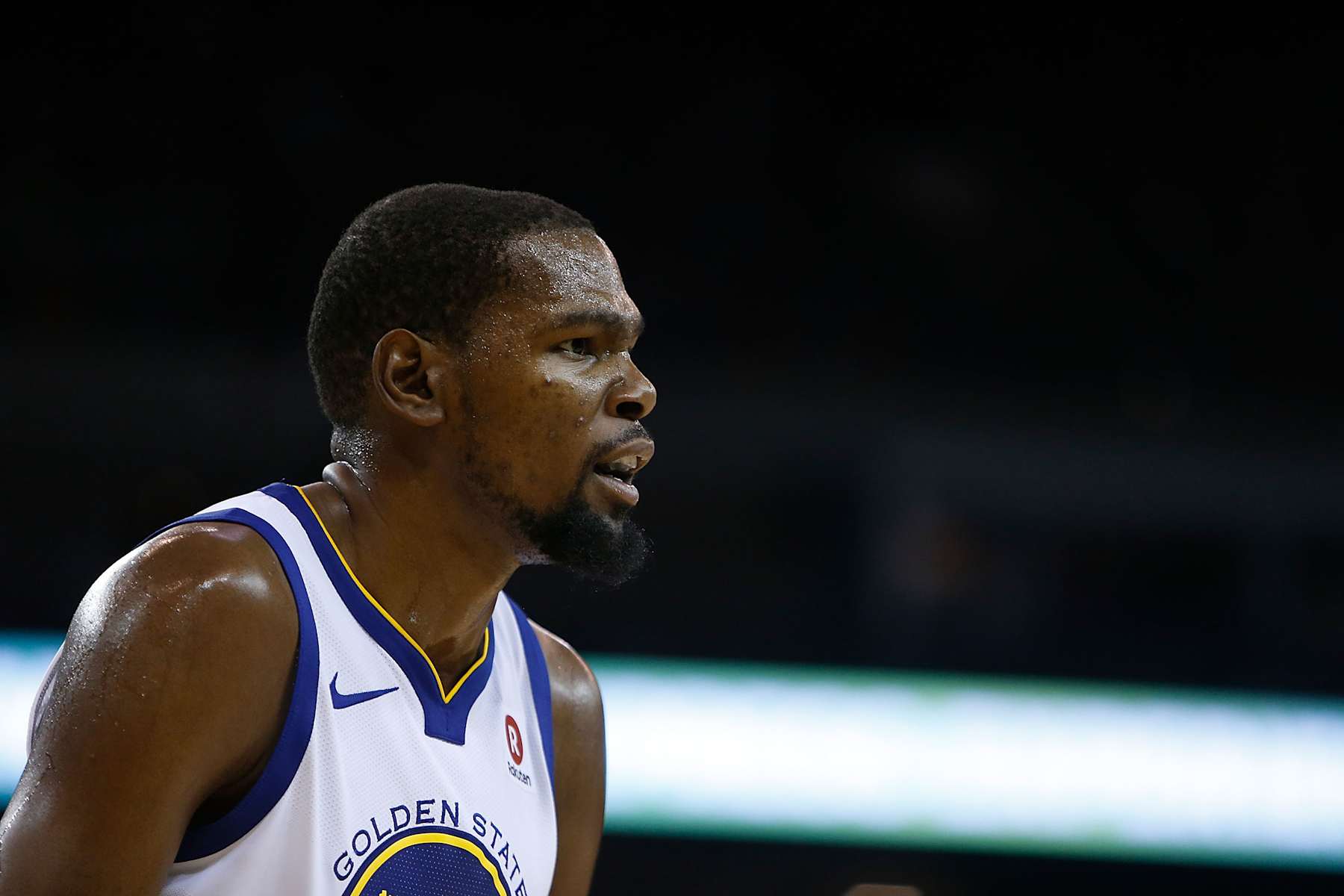OAKLAND, CA - DECEMBER 27: Kevin Durant #35 of the Golden State Warriors talks to the referee during the game against the Utah Jazz at ORACLE Arena on December 27, 2017 in Oakland, California. NOTE TO USER: User expressly acknowledges and agrees that, by downloading and or using this photograph, User is consenting to the terms and conditions of the Getty Images License Agreement. (Photo by Lachlan Cunningham/Getty Images)