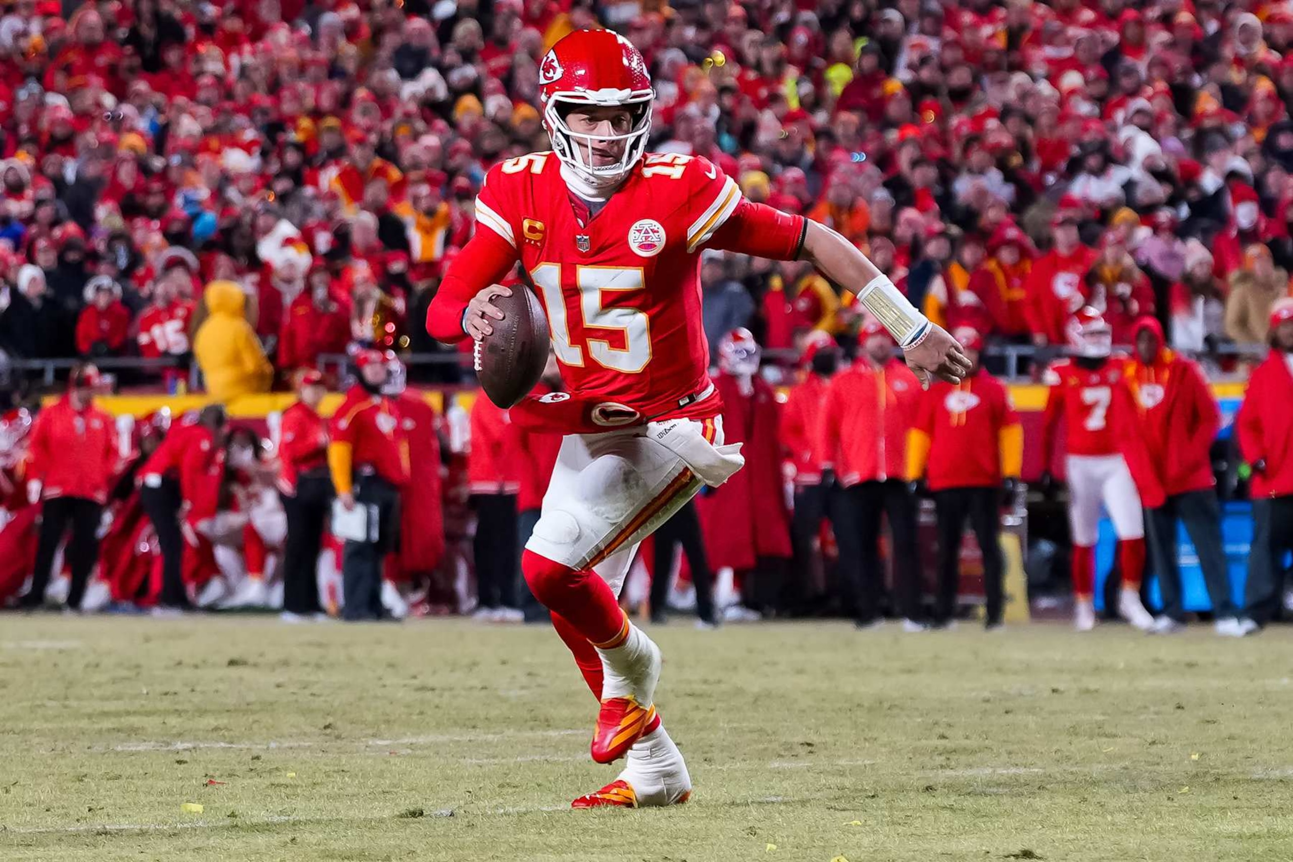 KANSAS CITY, MISSOURI - JANUARY 26: Quarterback Patrick Mahomes #15 of the Kansas City Chiefs drops back to pass during the first half of the AFC Championship game against the Buffalo Bills, at GEHA Field at Arrowhead Stadium on January 26, 2025 in Kansas City, Missouri. (Photo by Todd Rosenberg/Getty Images) KANSAS CITY, MISSOURI - JANUARY 26: Quarterback Patrick Mahomes #15 of the Kansas City Chiefs drops back to pass during the first half of the AFC Championship game against the Buffalo Bills, at GEHA Field at Arrowhead Stadium on January 26, 2025 in Kansas City, Missouri. (Photo by Todd Rosenberg/Getty Images)