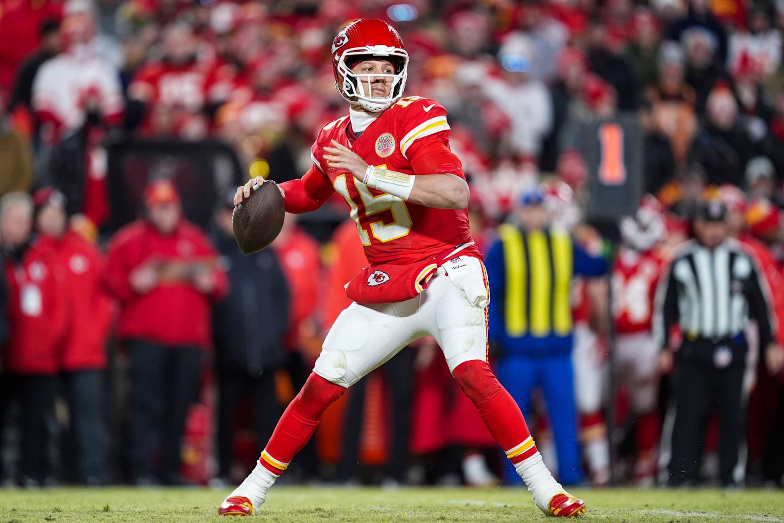 KANSAS CITY, MISSOURI - JANUARY 26: Patrick Mahomes #15 of the Kansas City Chiefs throws the ball during the AFC Championship NFL football game against the Buffalo Bills at GEHA Field at Arrowhead Stadium on January 26, 2025 in Kansas City, Missouri. (Photo by Perry Knotts/Getty Images) KANSAS CITY, MISSOURI - JANUARY 26: Patrick Mahomes #15 of the Kansas City Chiefs throws the ball during the AFC Championship NFL football game against the Buffalo Bills at GEHA Field at Arrowhead Stadium on January 26, 2025 in Kansas City, Missouri. (Photo by Perry Knotts/Getty Images)