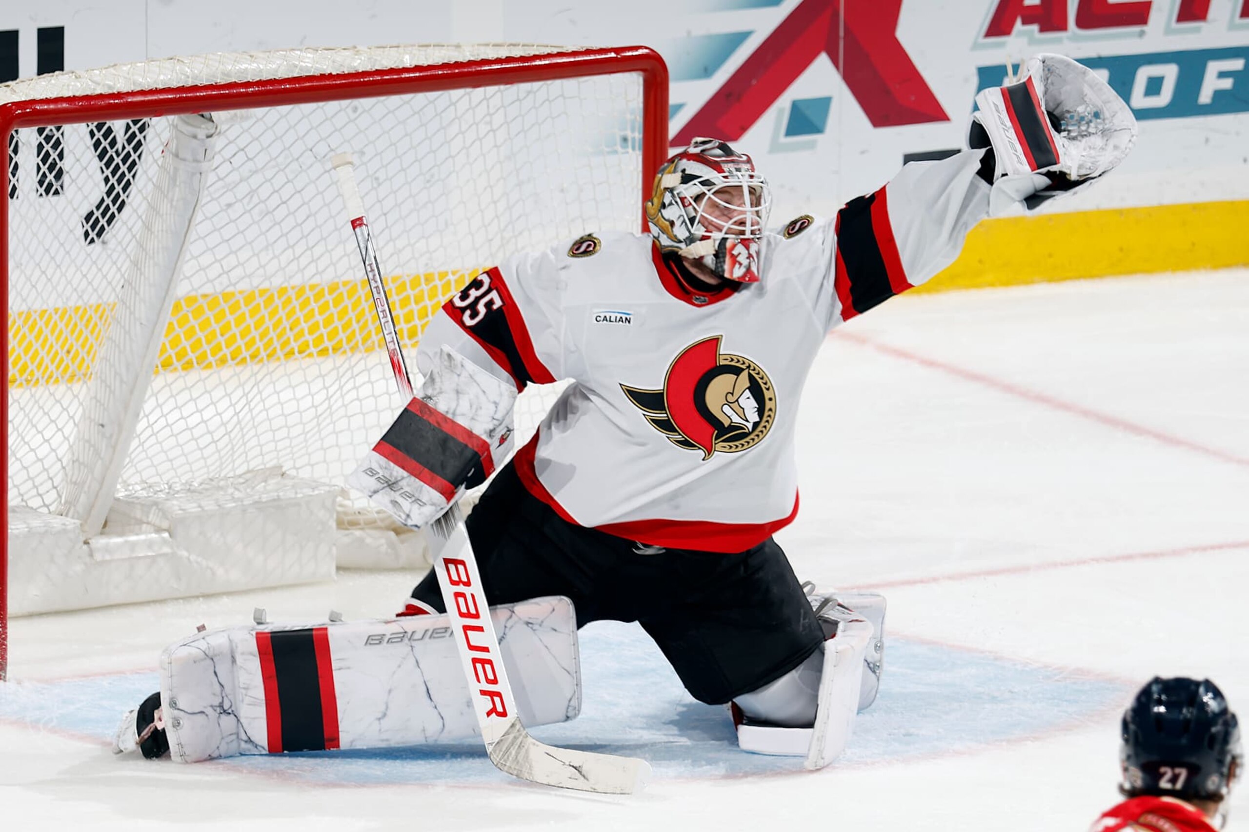 SUNRISE, FL - FEBRUARY 8: Goltender Linus Ullmark #35 of the Ottawa Senators defends the net against the Florida Panthers during third period action at the Amerant Bank Arena on February 8, 2025 in Sunrise, Florida. (Photo by Joel Auerbach/Getty Images) SUNRISE, FL - FEBRUARY 8: Goltender Linus Ullmark #35 of the Ottawa Senators defends the net against the Florida Panthers during third period action at the Amerant Bank Arena on February 8, 2025 in Sunrise, Florida. (Photo by Joel Auerbach/Getty Images)