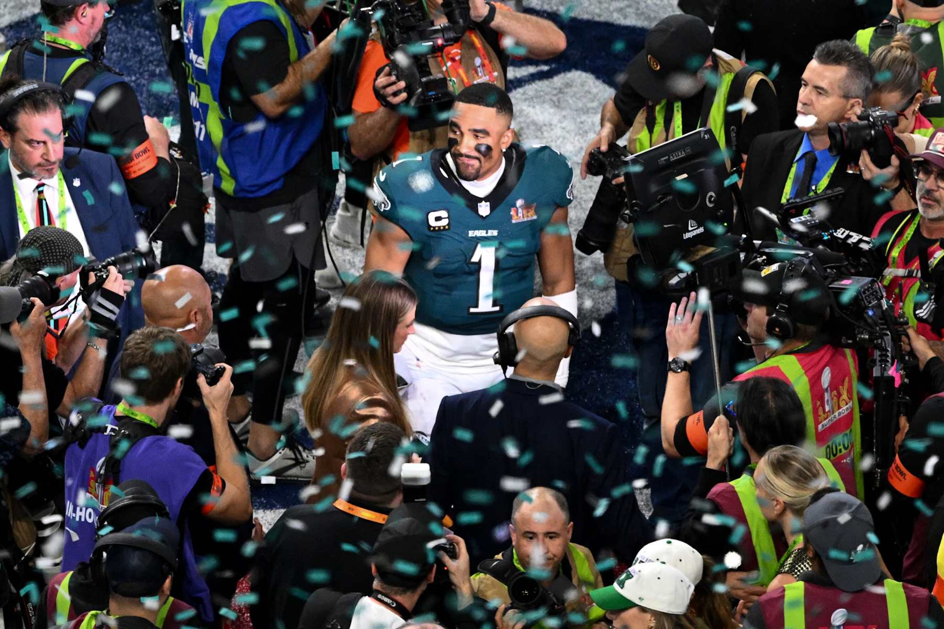 Super Bowl 2025 Score: Final Box Score and Analysis from Chiefs vs. Eagles