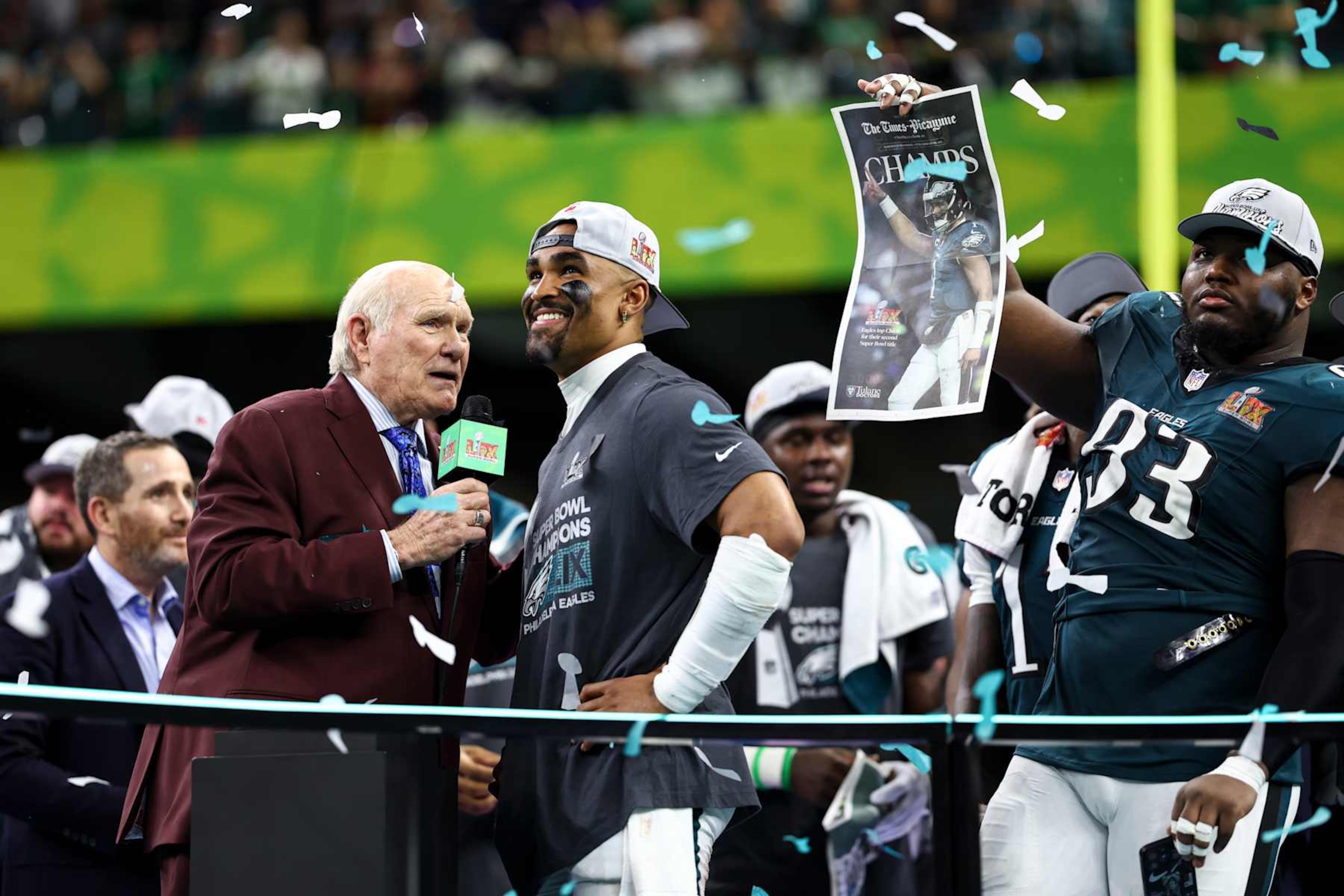 NEW ORLEANS, LOUISIANA - FEBRUARY 9: Terry Bradshaw interviews Jalen Hurts #1 of the Philadelphia Eagles after defeating the Kansas City Chiefs 40-22 in Super Bowl LIX at Caesars Superdome on February 9, 2025 in New Orleans, Louisiana. (Photo by Kevin Sabitus/Getty Images) NEW ORLEANS, LOUISIANA - FEBRUARY 9: Terry Bradshaw interviews Jalen Hurts #1 of the Philadelphia Eagles after defeating the Kansas City Chiefs 40-22 in Super Bowl LIX at Caesars Superdome on February 9, 2025 in New Orleans, Louisiana. (Photo by Kevin Sabitus/Getty Images)