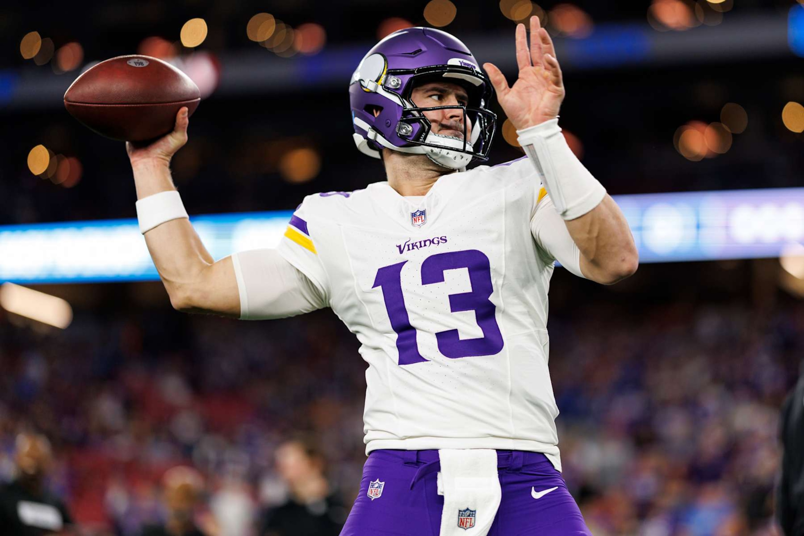 GLENDALE, ARIZONA - JANUARY 13: Quarterback Daniel Jones #13 of the Minnesota Vikings warms up prior to an NFC Wild Card game against the Los Angeles Rams, at State Farm Stadium on January 13, 2025 in Glendale, Arizona. (Photo by Brooke Sutton/Getty Images) GLENDALE, ARIZONA - JANUARY 13: Quarterback Daniel Jones #13 of the Minnesota Vikings warms up prior to an NFC Wild Card game against the Los Angeles Rams, at State Farm Stadium on January 13, 2025 in Glendale, Arizona. (Photo by Brooke Sutton/Getty Images)