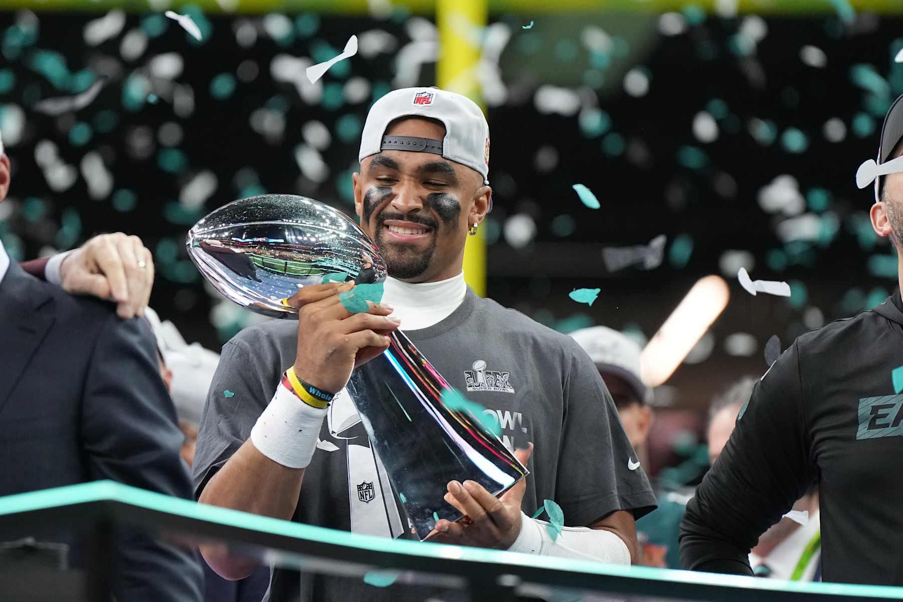 Football: Super Bowl LIX: Philadelphia Eagles Jalen Hurts (1) victorious with the Vince Lombardi trophy following victory vs Kansas City Chiefs at Caesar's Superdome. 
New Orleans, LA 2/9/2025 
CREDIT: Erick W. Rasco (Photo by Erick W. Rasco/Sports Illustrated via Getty Images) 
(Set Number: X164676 TK1)