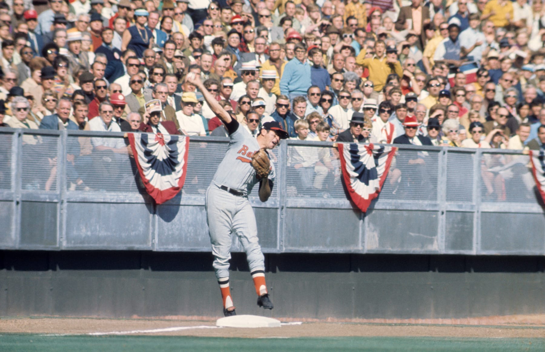 Baseball: World Series: Baltimore Orioles Brooks Robinson (5) in action, fielding vs Cincinnati Reds at Riverfront Stadium. Game 1. 
Cincinnati, OH 10/10/1970
CREDIT: Herb Scharfman (Photo by Herb Scharfman /Sports Illustrated via Getty Images)
(Set Number: X15286 )