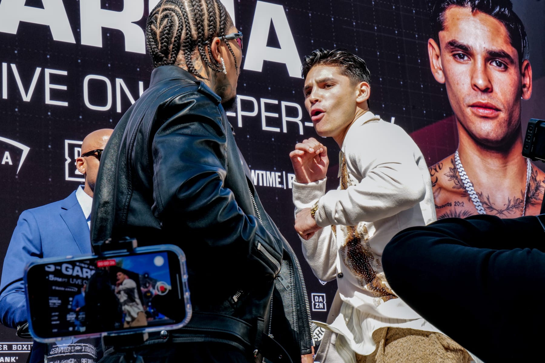BEVERLY HILLS, CALIFORNIA - MARCH 09: Ryan Garcia (R) and Gervonta Davis (L) face off during a news conference at The Beverly Hilton on March 09, 2023 in Beverly Hills, California. (Photo by Sye Williams/Getty Images)