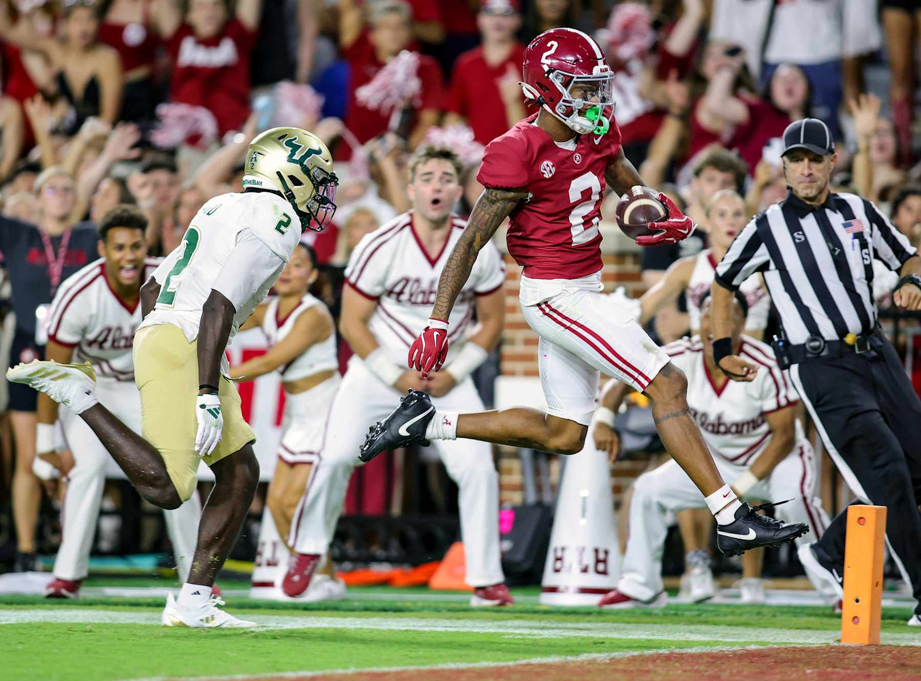 TUSCALOOSA, ALABAMA - SEPTEMBER 7: Ryan Williams #2 of the Alabama Crimson Tide scores a second half touchdown against the South Florida Bulls at Bryant-Denny Stadium on September 7, 2024 in Tuscaloosa, Alabama. (Photo by Brandon Sumrall/Getty Images)