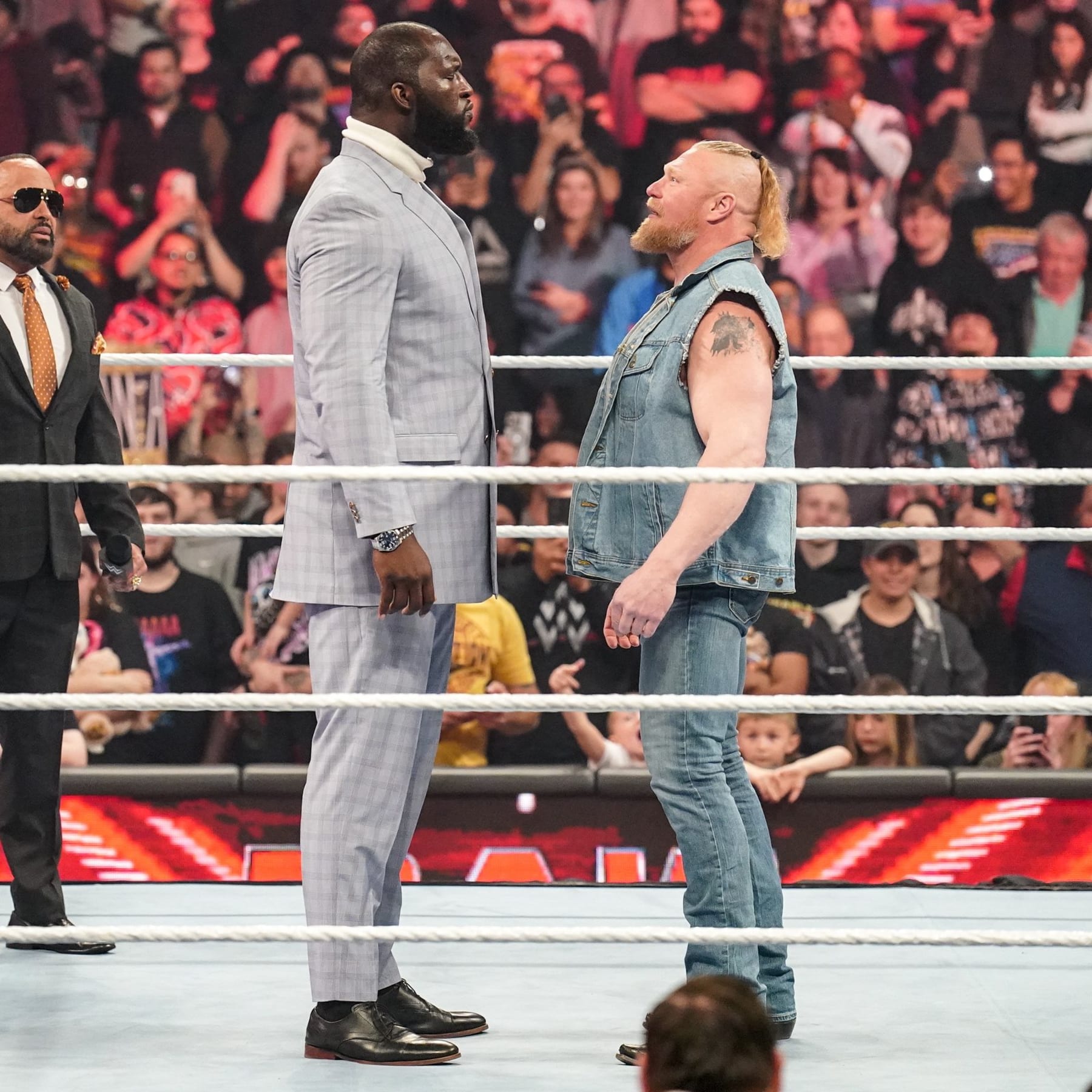 Brock Lesnar battles "The Nigerian Giant" Omos Sunday night at WrestleMania 39.