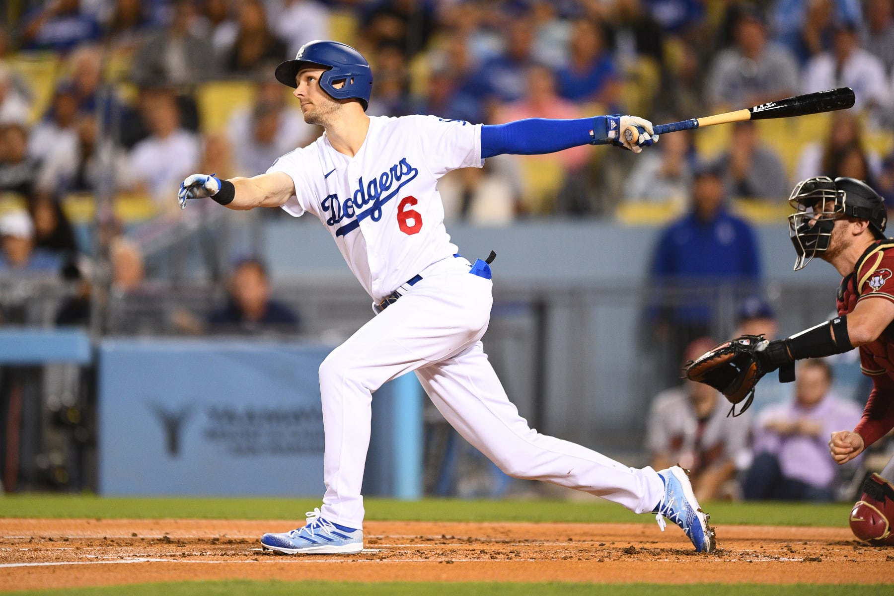 LOS ANGELES, CA - SEPTEMBER 21: Los Angeles Dodgers shortstop Trea Turner (6) swings at a pitch during the MLB game between the Arizona Diamondbacks and the Los Angeles Dodgers on September 21, 2022 at Dodger Stadium in Los Angeles, CA. (Photo by Brian Rothmuller/Icon Sportswire via Getty Images)